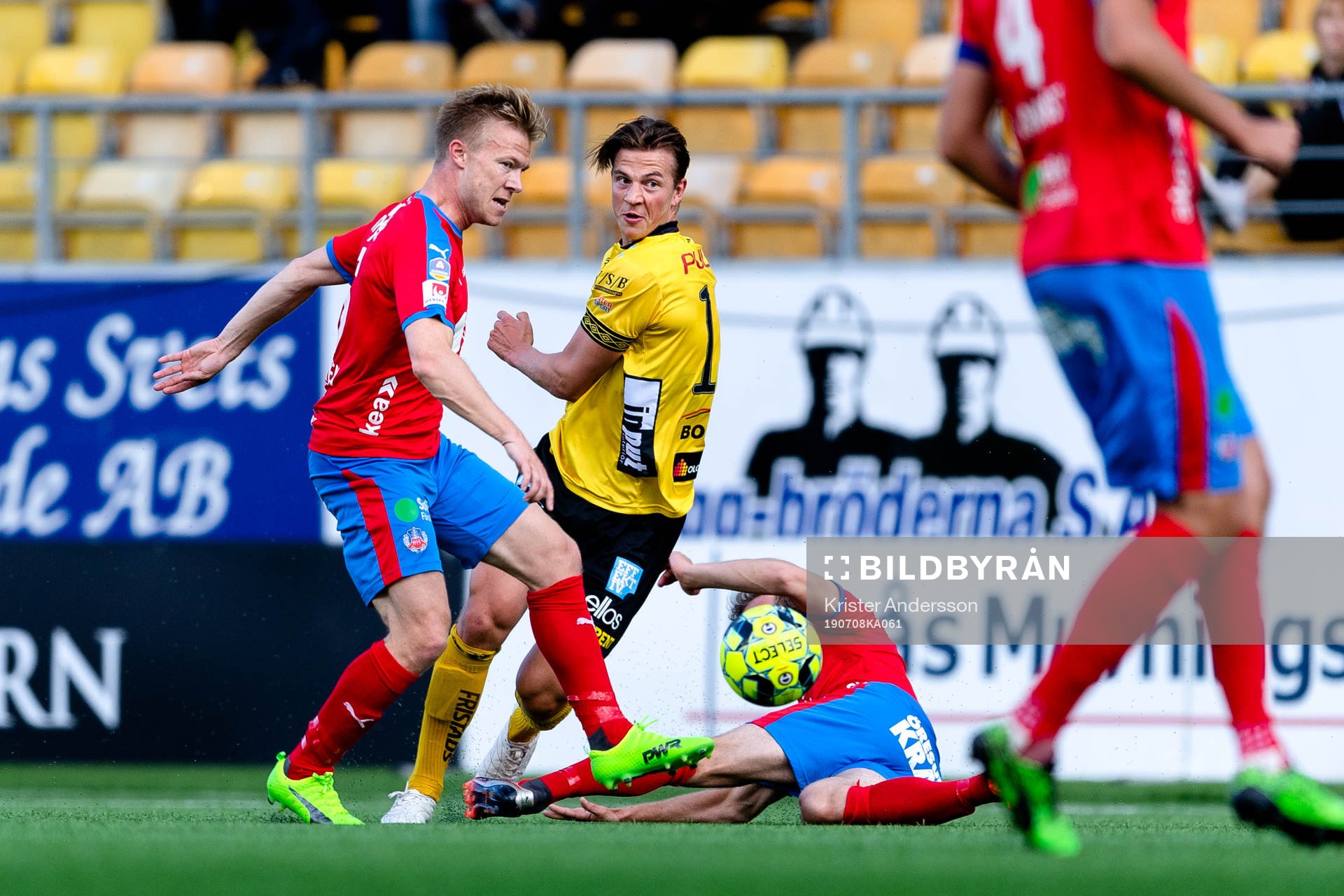 Helsingborgs Andreas Landgren och Elfsborgs Simon Olsson