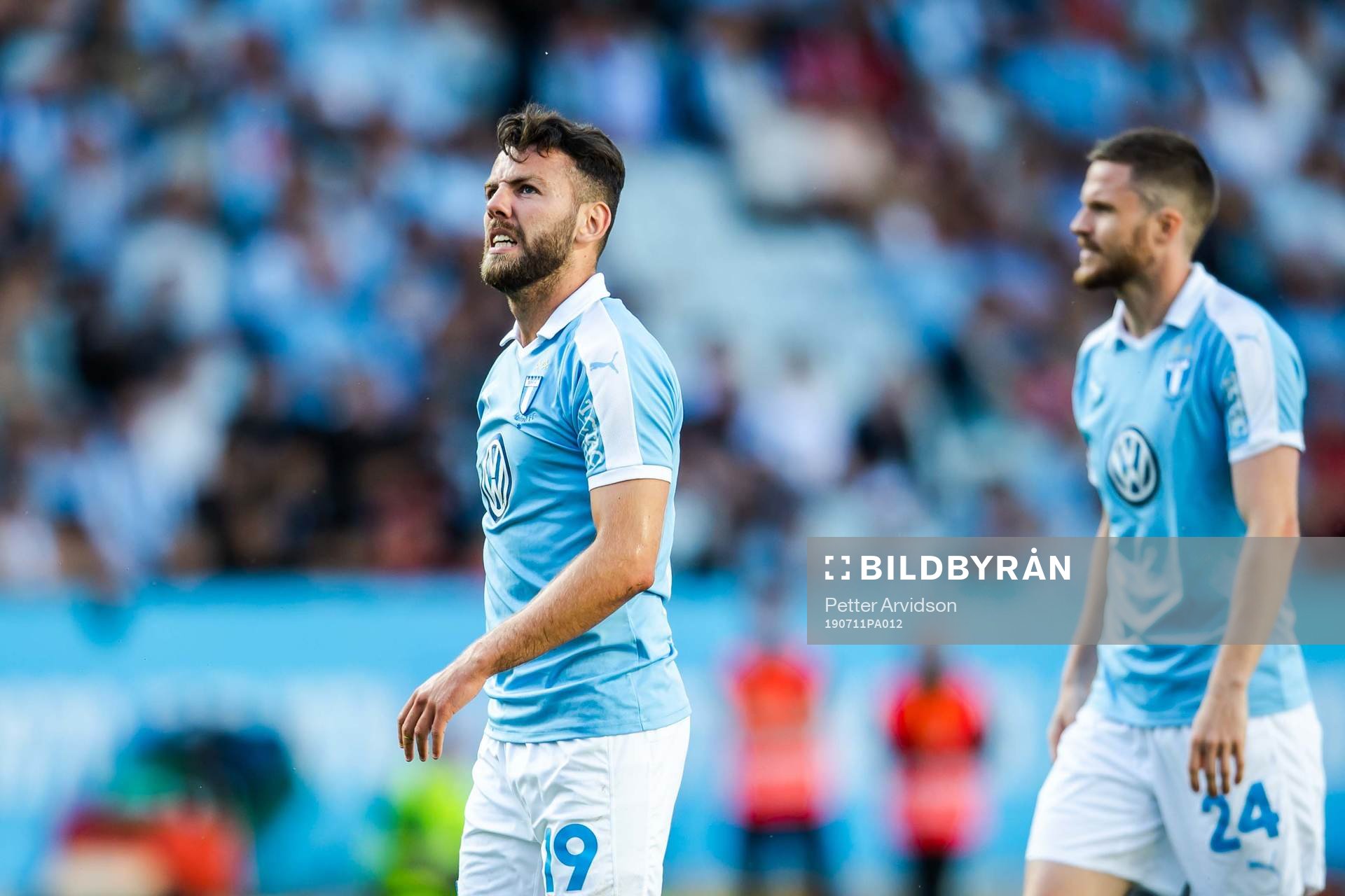 Erdal Rakip and Lasse Nielsen of Malmö FF look dejected