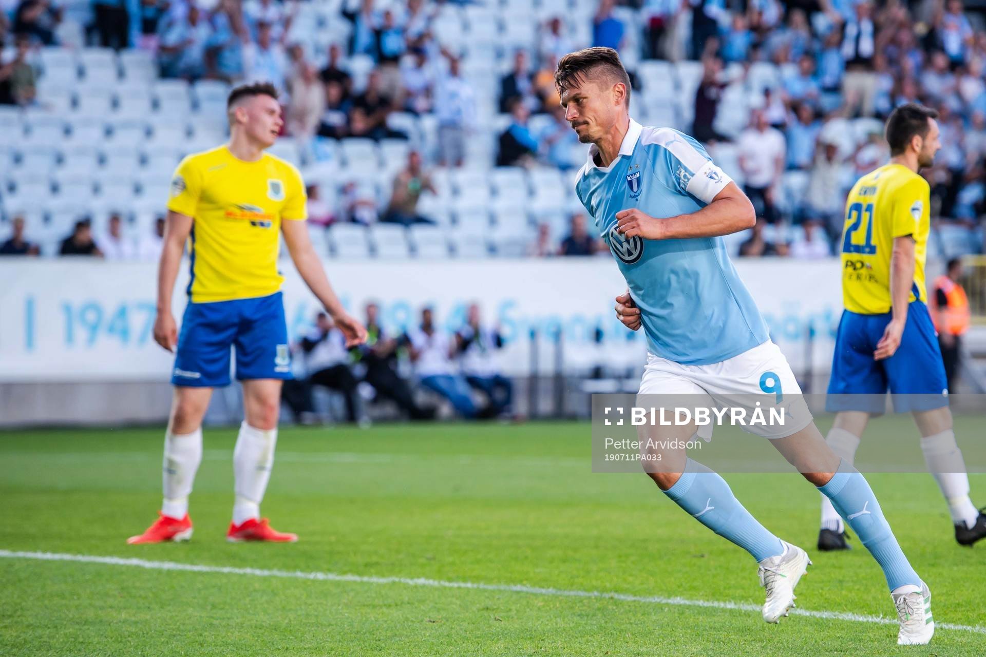 Markus Rosenberg of Malmö FF celebrate