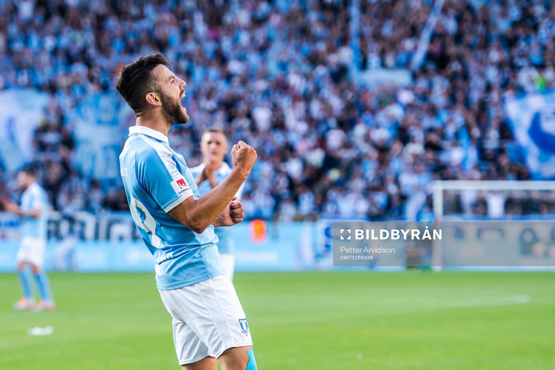Erdal Rakip of Malmö FF celebrate