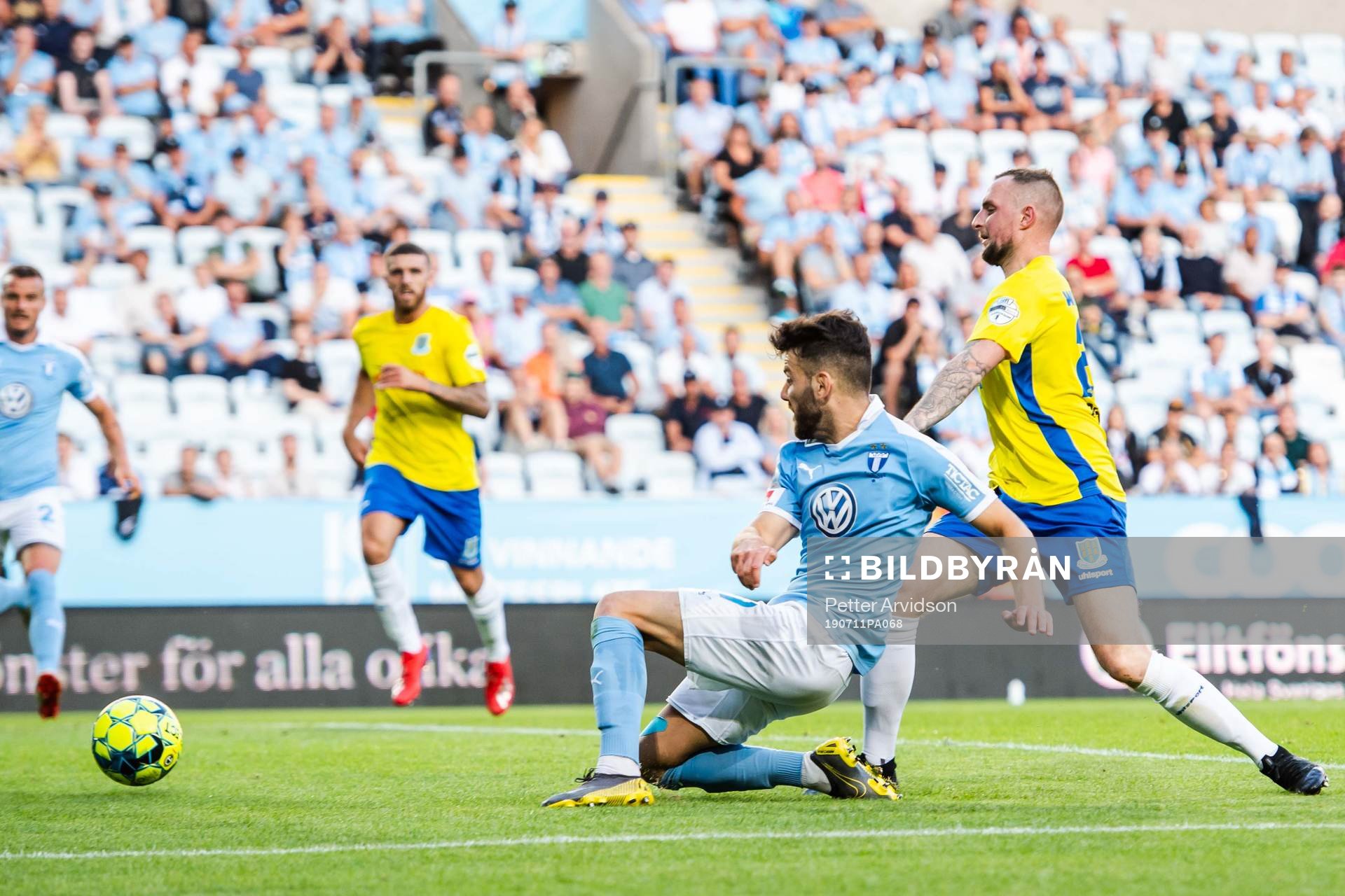 Erdal Rakip of Malmö FF scores 7-0