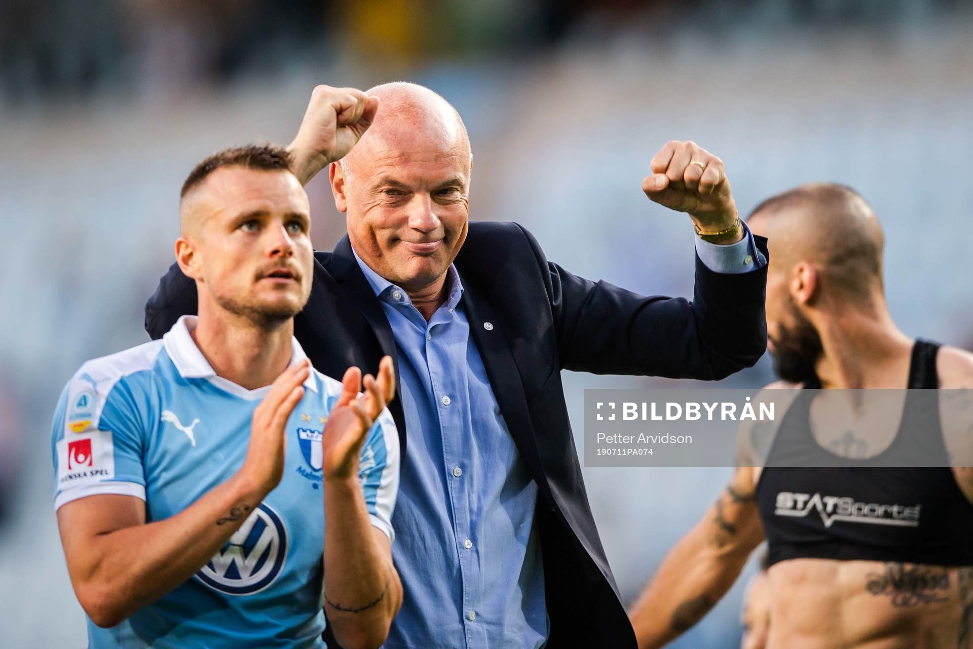 Eric Larsson and Uwe Rösler, head coach of Malmö FF