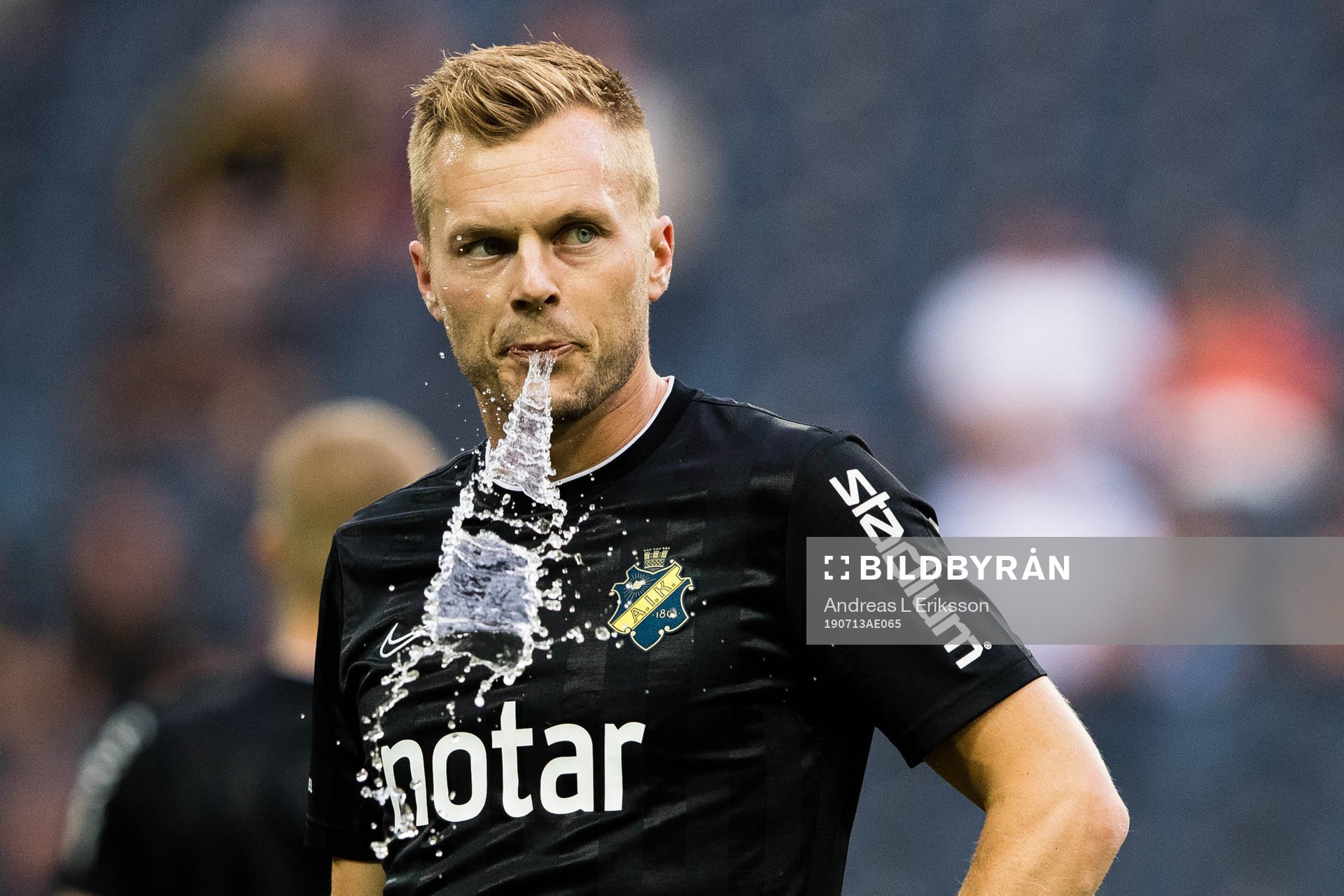 s Sebastian Larsson innan fotbollsmatchen i Allsvenskan