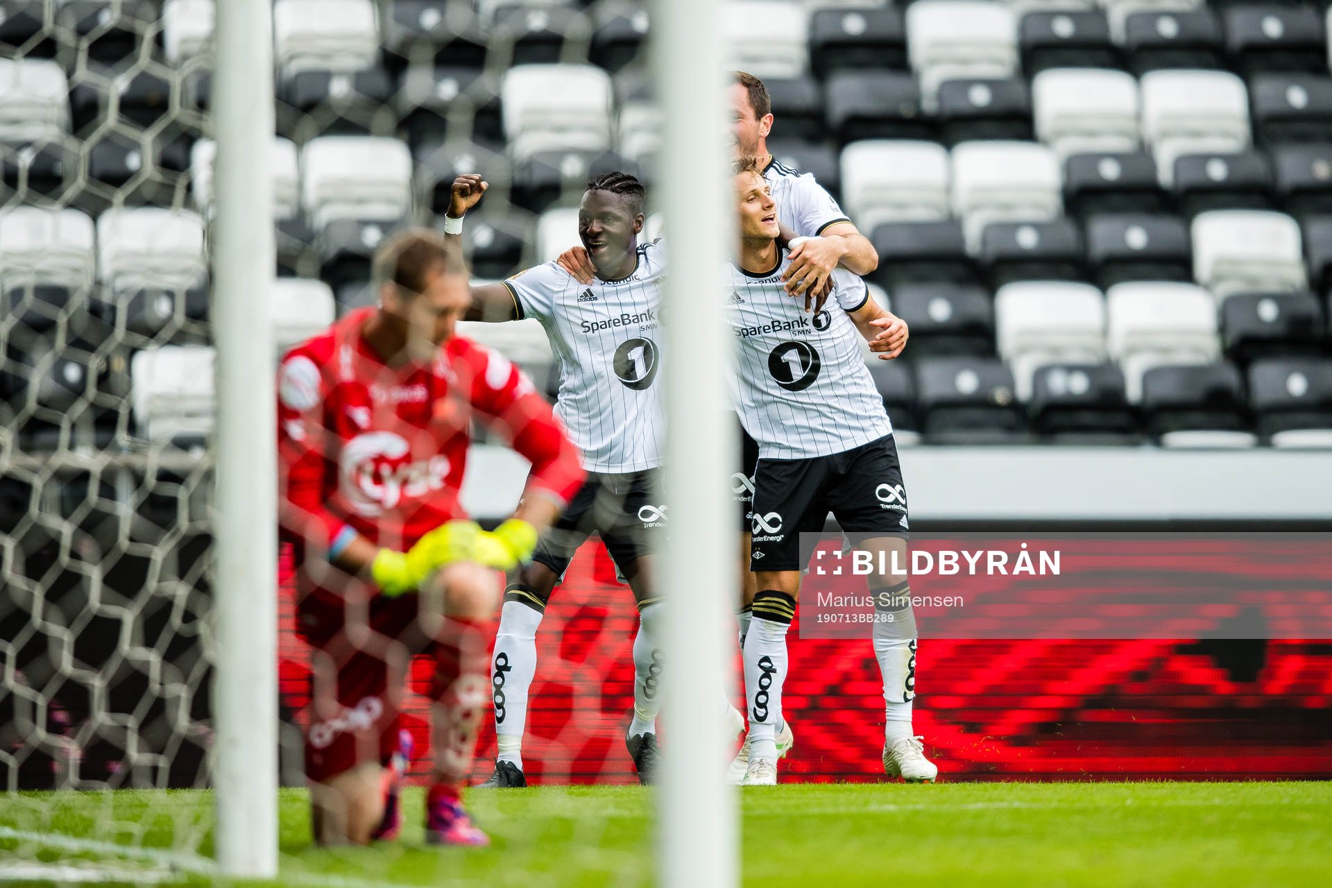 Vegar Eggen Hedenstad of Rosenborg celebrates