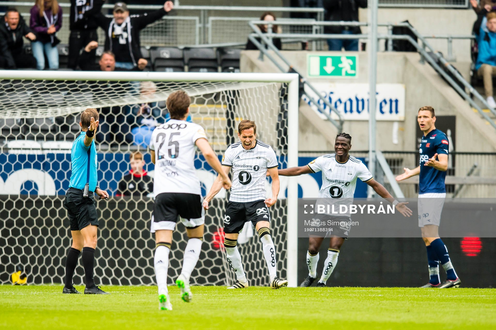 Anders Ågnes Konradsen of Rosenborg celebrates
