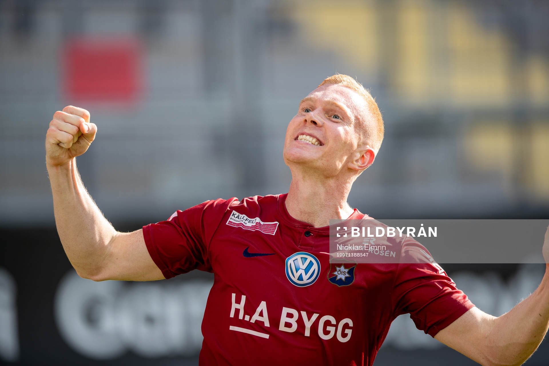 Örgrytes David Engström jublar