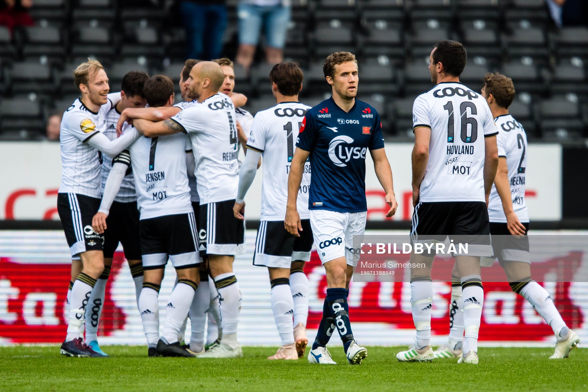 Fredrik Torsteinbø of Viking looks dejected