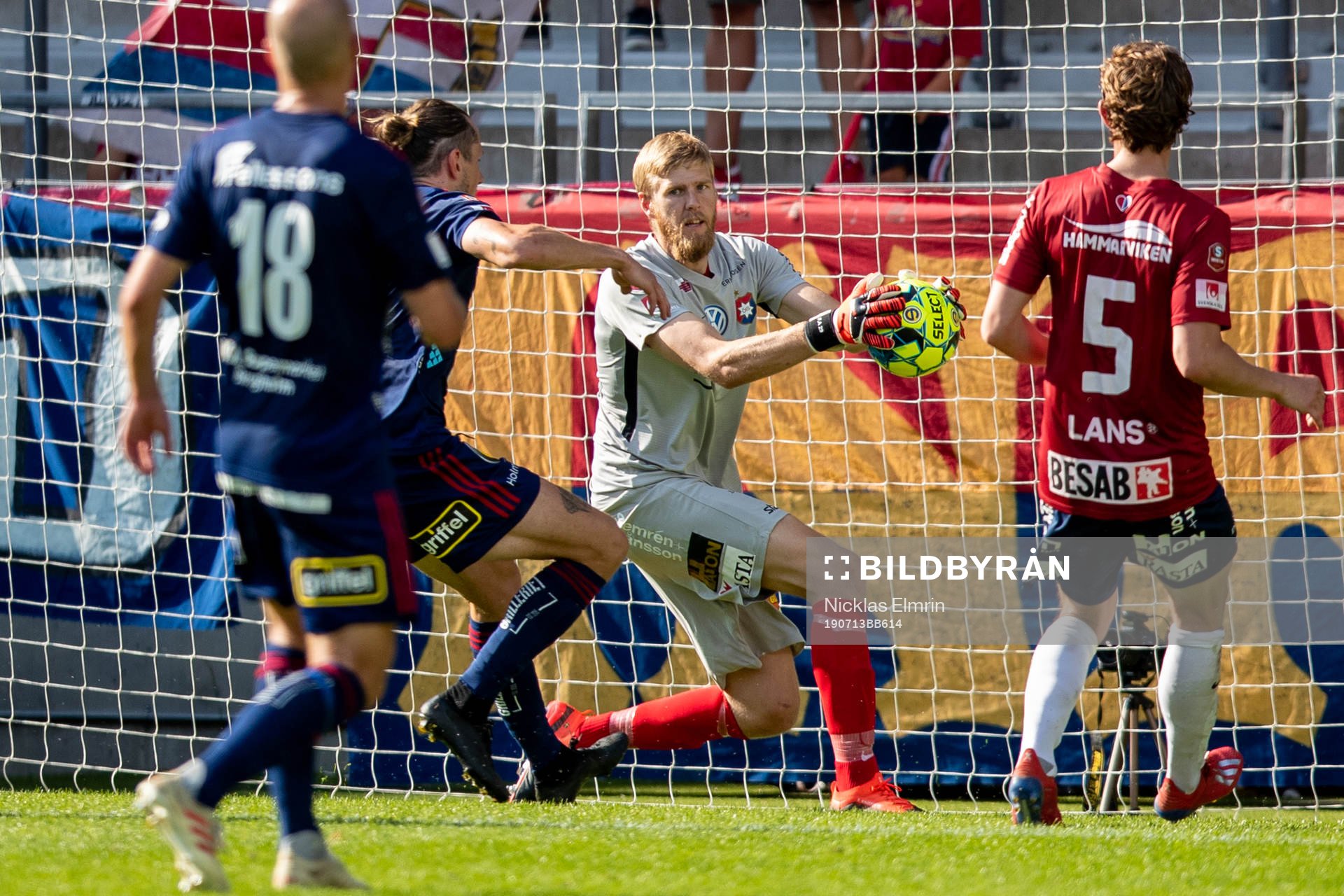 Örgrytes målvakt Fredrik Andersson