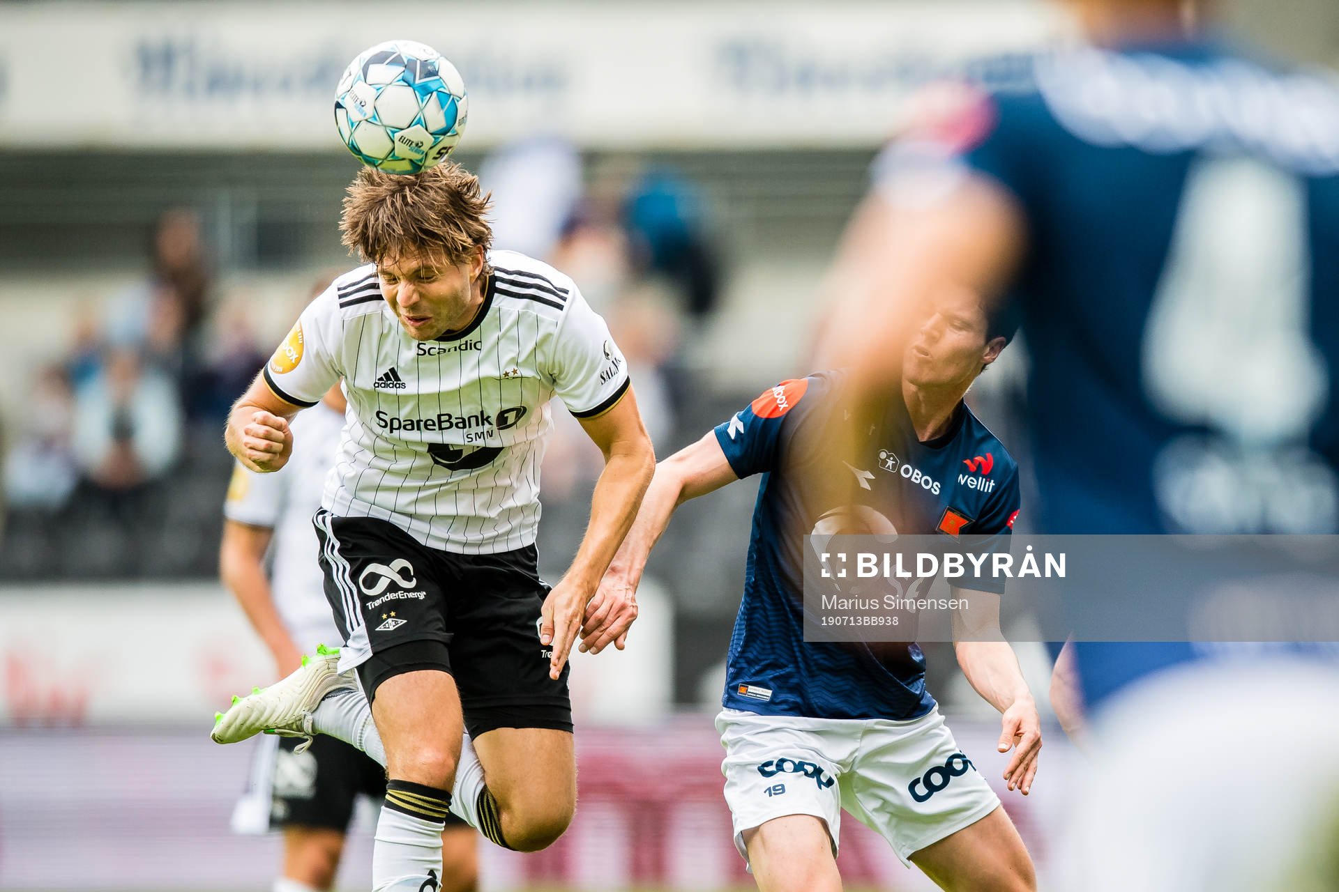 Marius Lundemo of Rosenborg and Jostein Ekeland of Viking