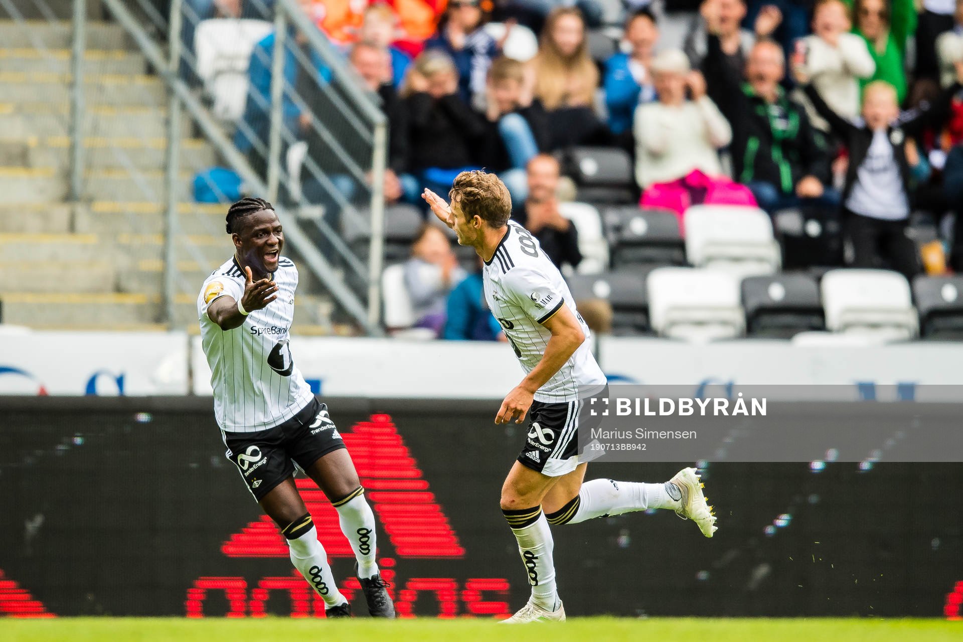 Vegar Eggen Hedenstad of Rosenborg celebrates