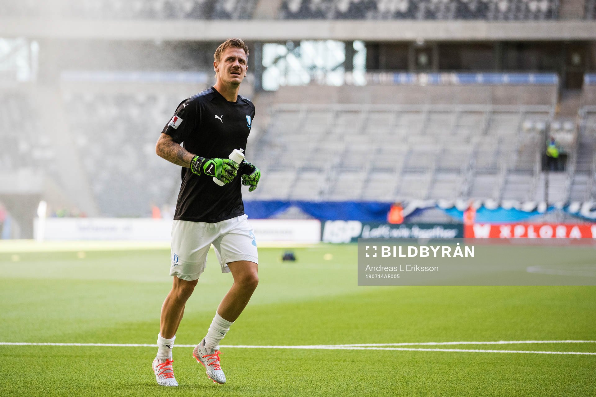 Malmö FFs Johan Dahlin innan fotbollsmatchen i Allsvenskan