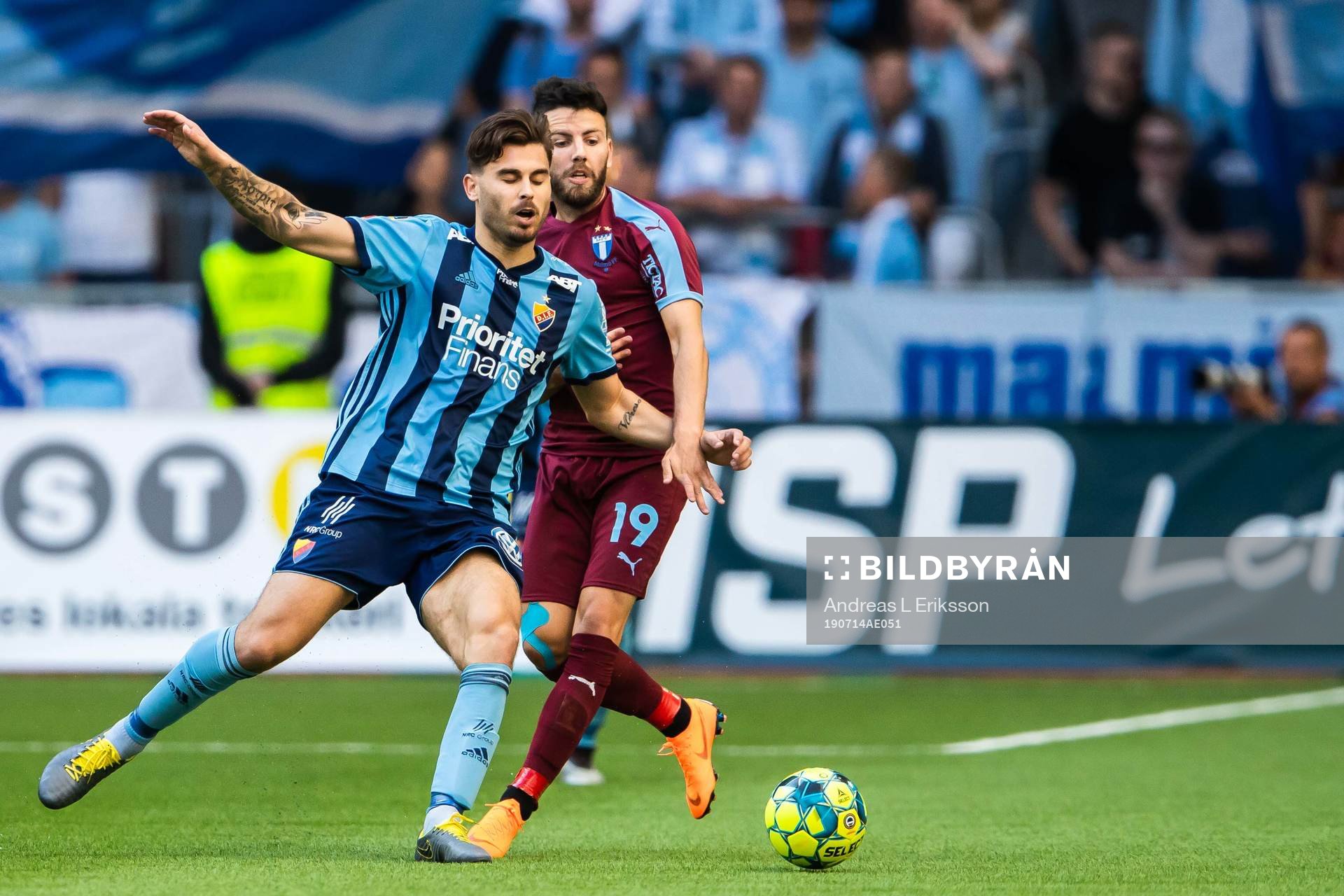 Djurgårdens Astrit Ajdarevic och Malmö FFs Erdal Rakip
