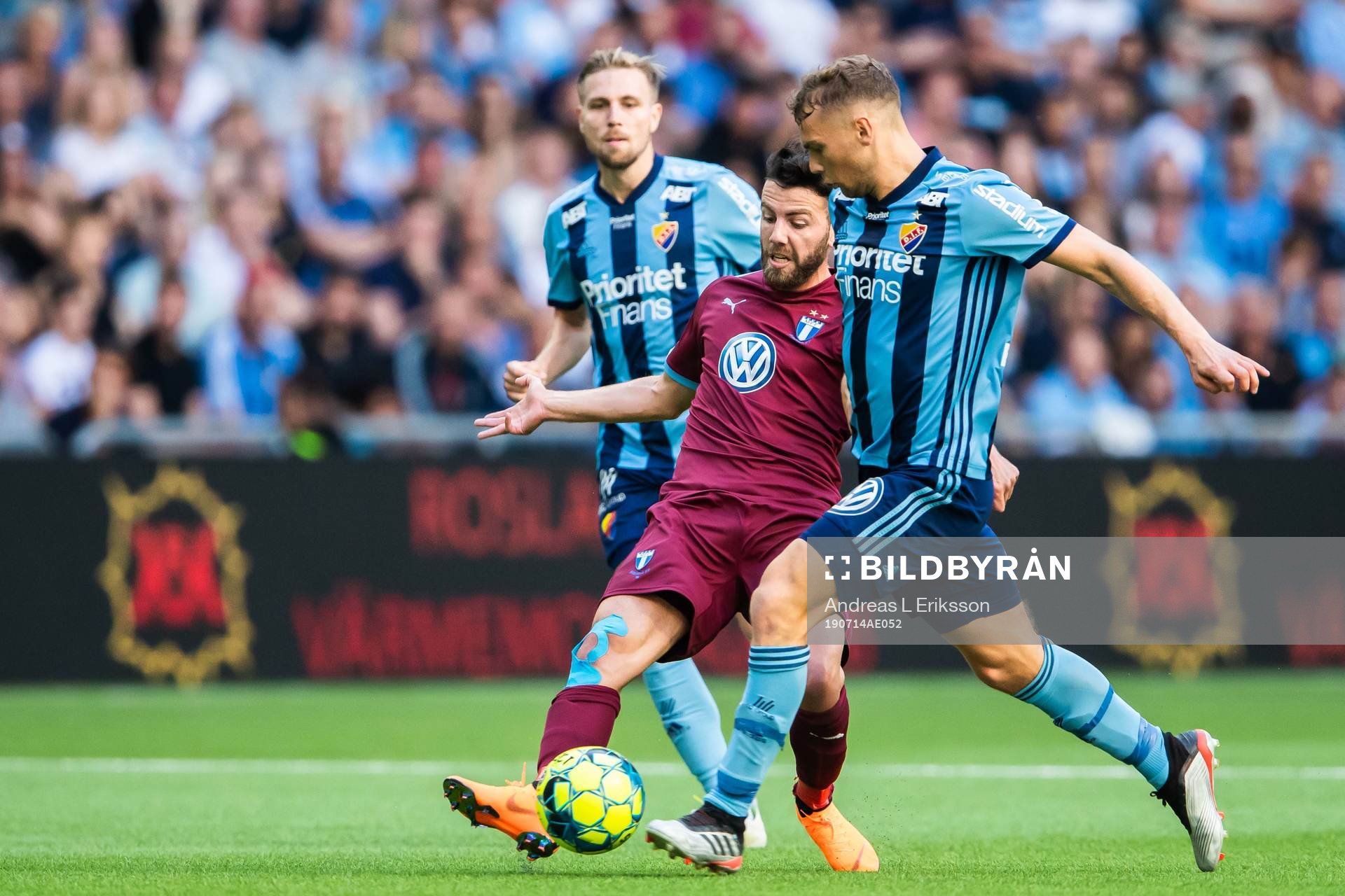 Malmö FFs Erdal Rakip och Djurgårdens Jesper Karlström