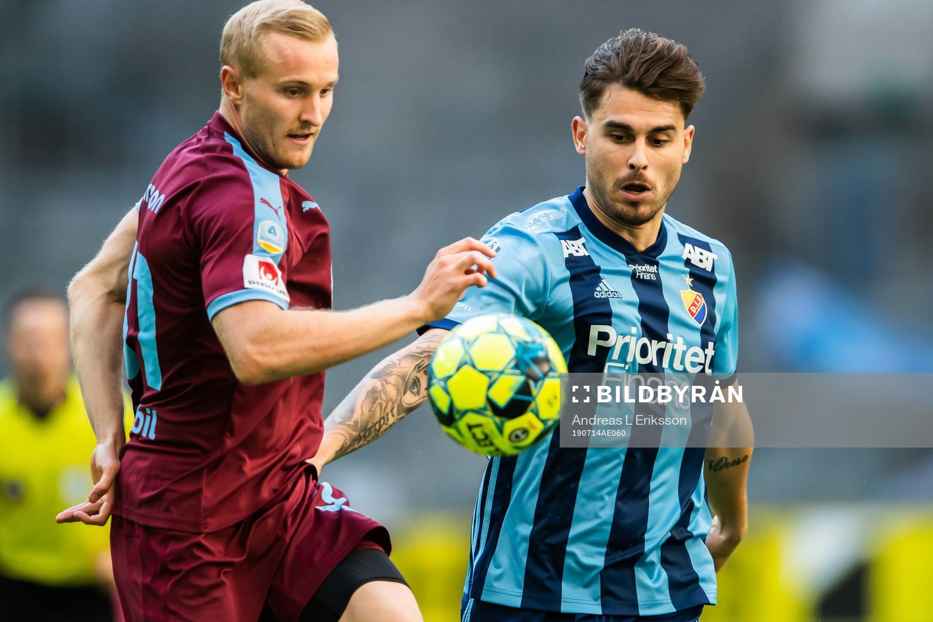 Malmö FFs Franz Brorsson och Djurgårdens Astrit Ajdarevic