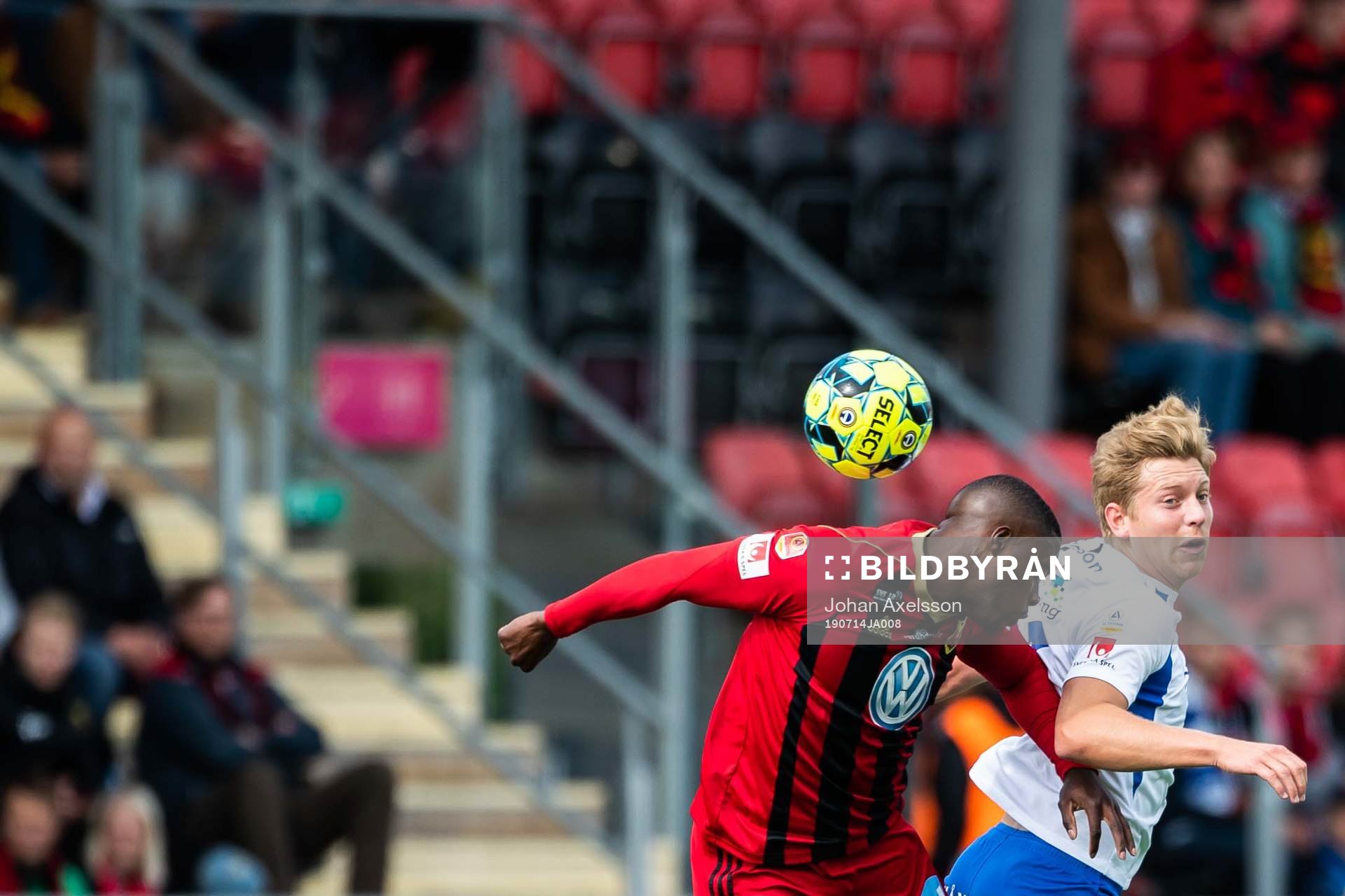 Östersunds Isak Ssewankambo och IFK Norrköpings Alexander