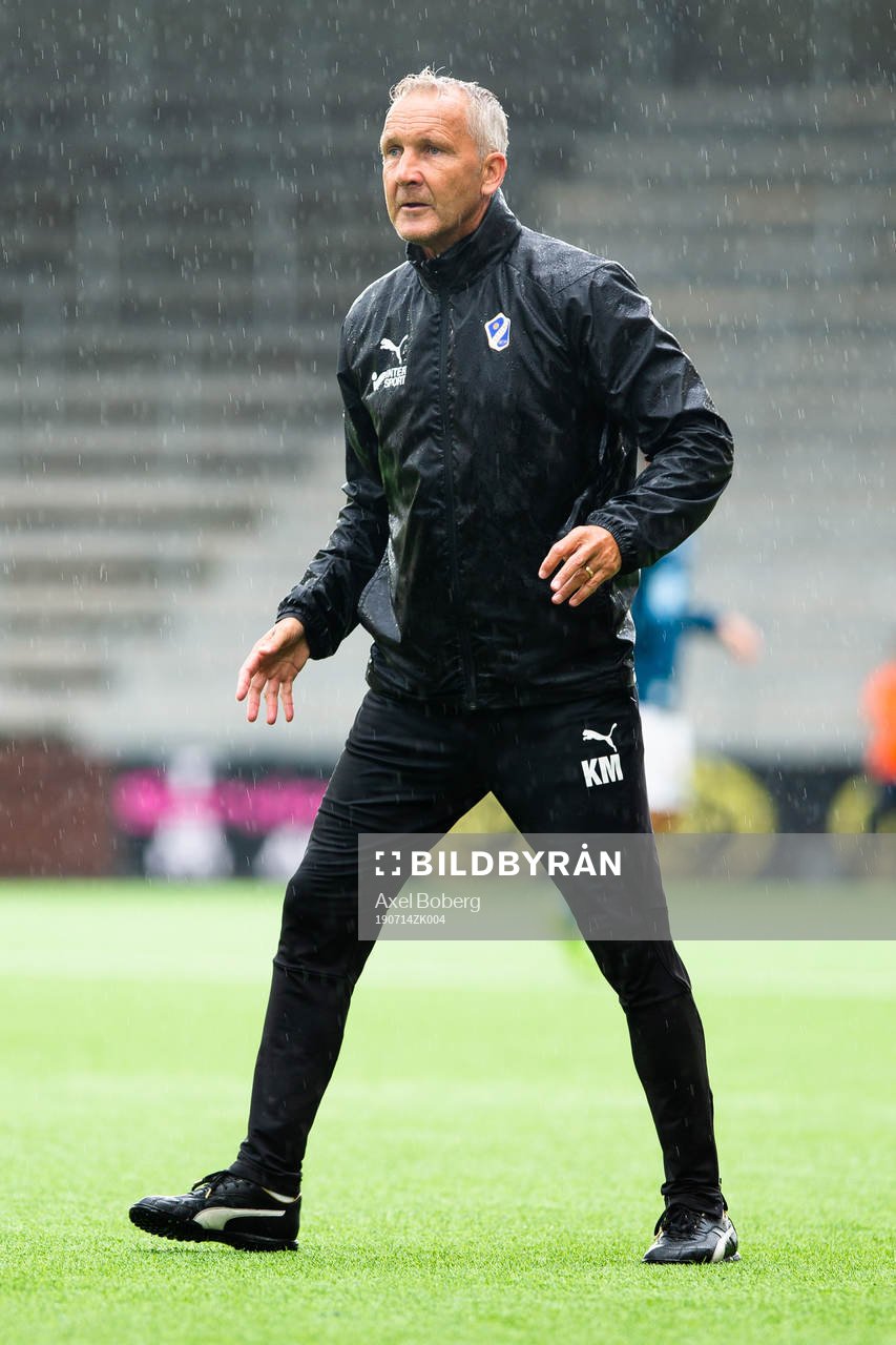 Halmstads assisterande tränare Keith Millen