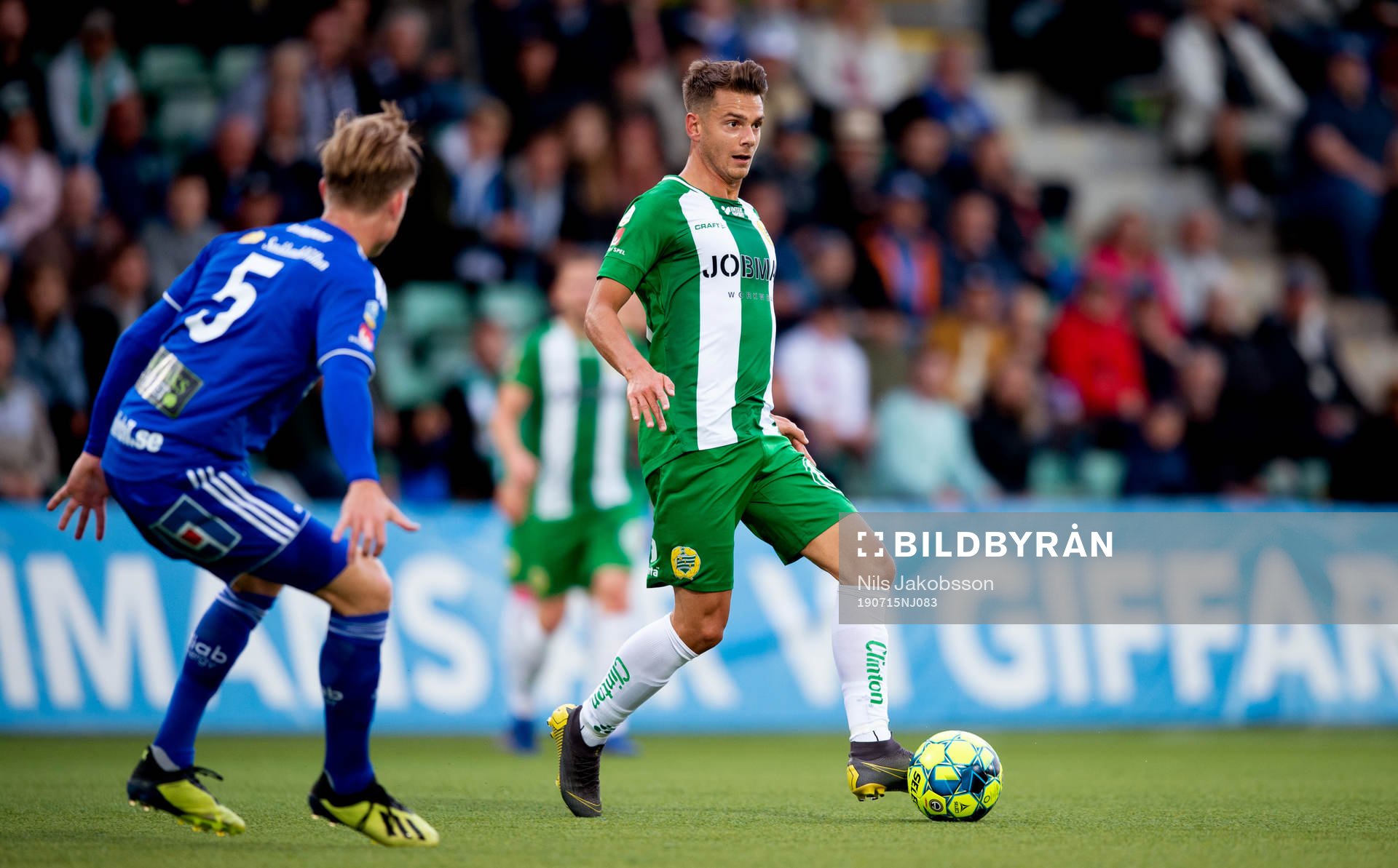 Sundsvalls Eric Björkander och Hammarbys Muamer Tankovic