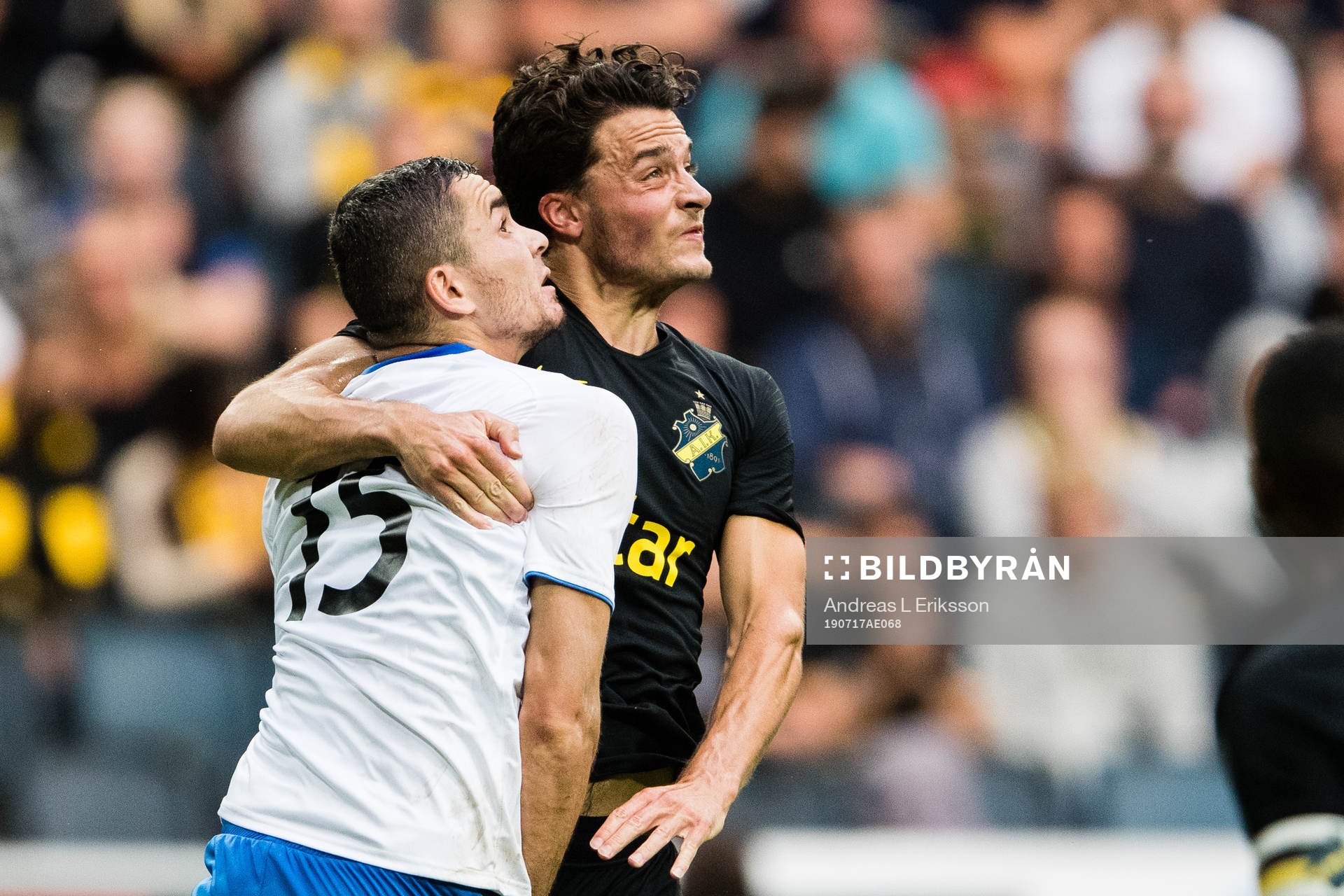 Dmitri Guz of Ararat-Armenia and Daniel Granli of AIK