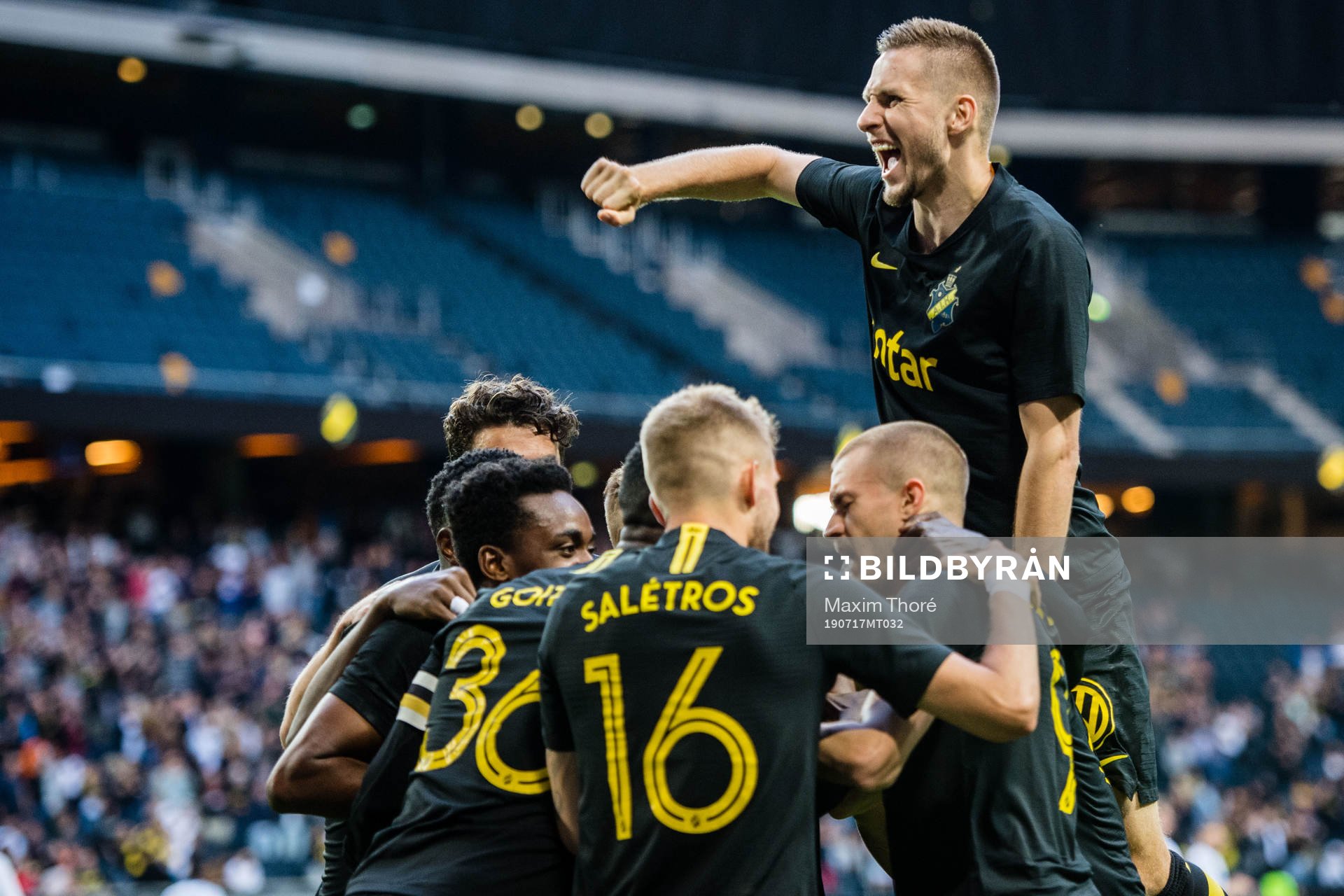 Karol Mets of AIK celebrates