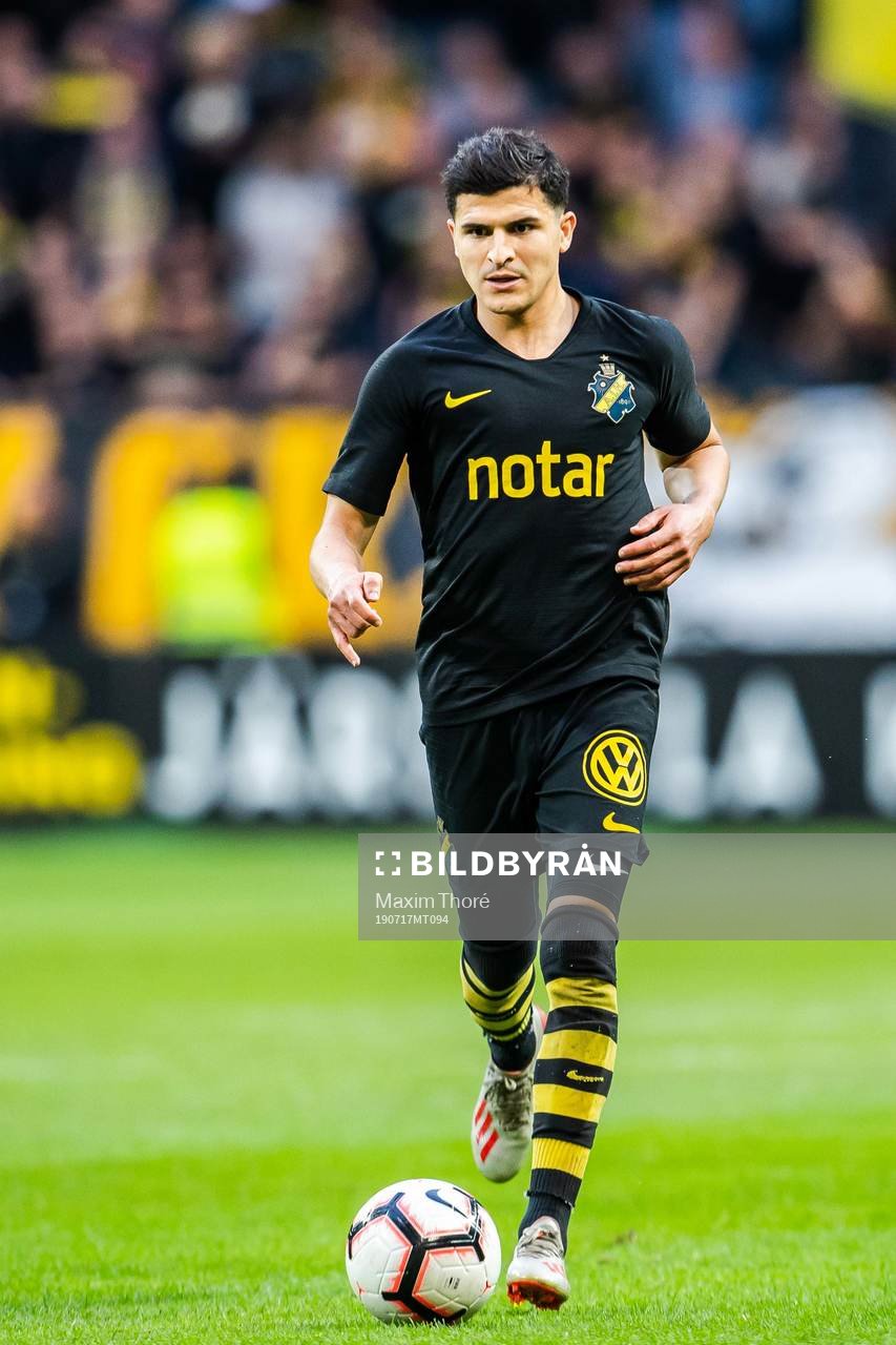 Tarik Elyounoussi of AIK