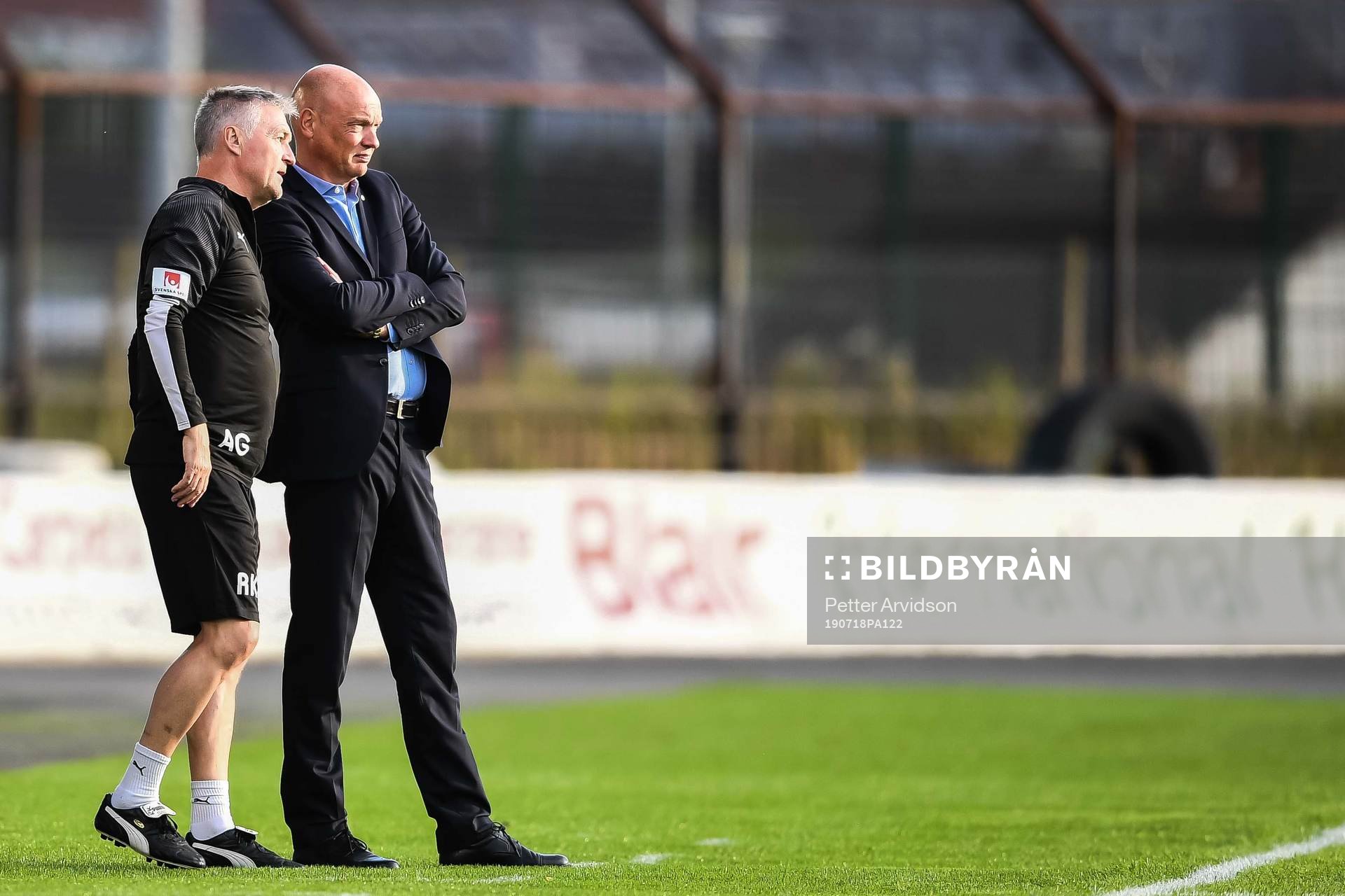 Assistant coach Rob Kelly and Uwe Rösler, head coach of