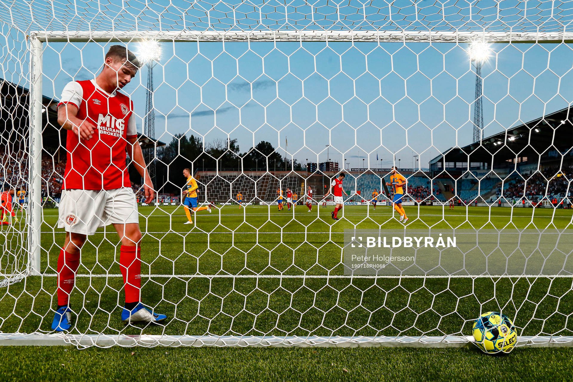 Kevin Toner of St Patrick's looks dejected
