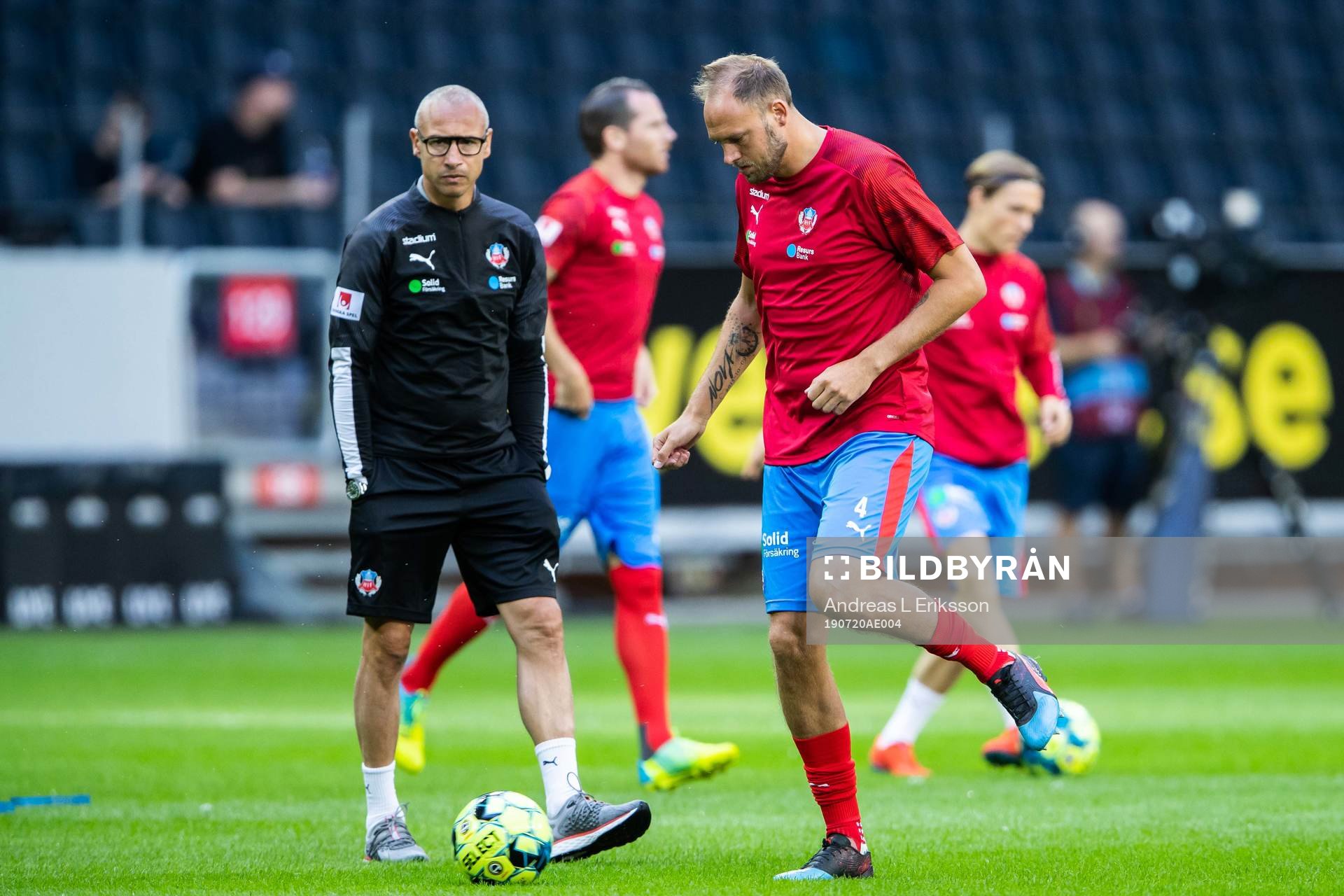 Tränare Henrik Larsson och Andreas Granqvist