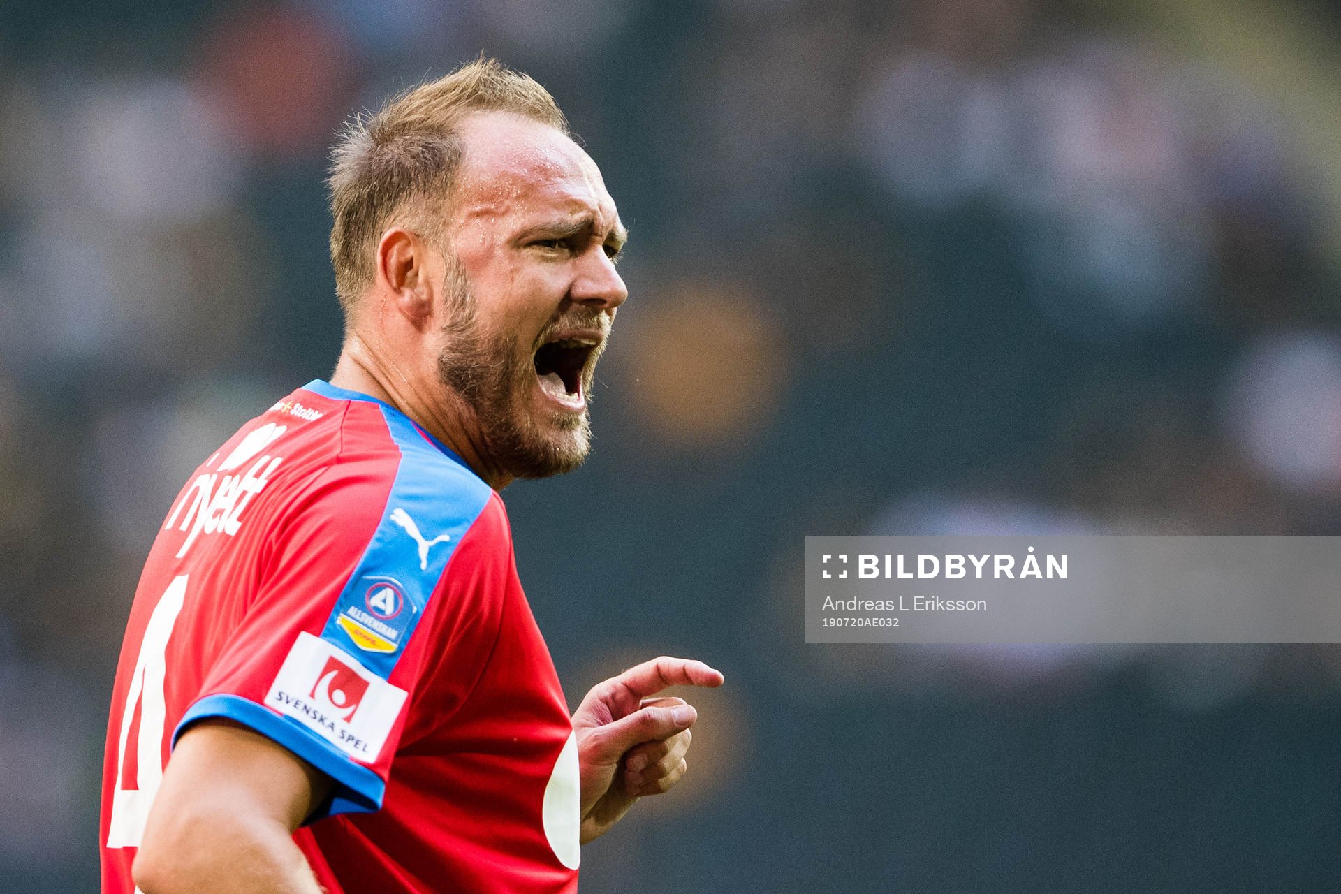 Helsingborgs Andreas Granqvist reagerar