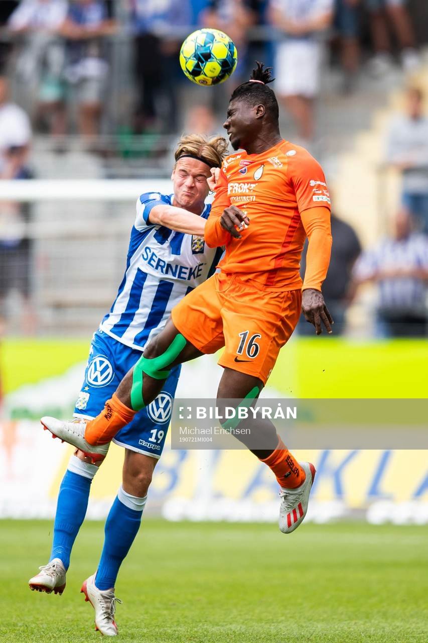 IFK Göteborgs August Erlingmark och AFC Eskilstunas