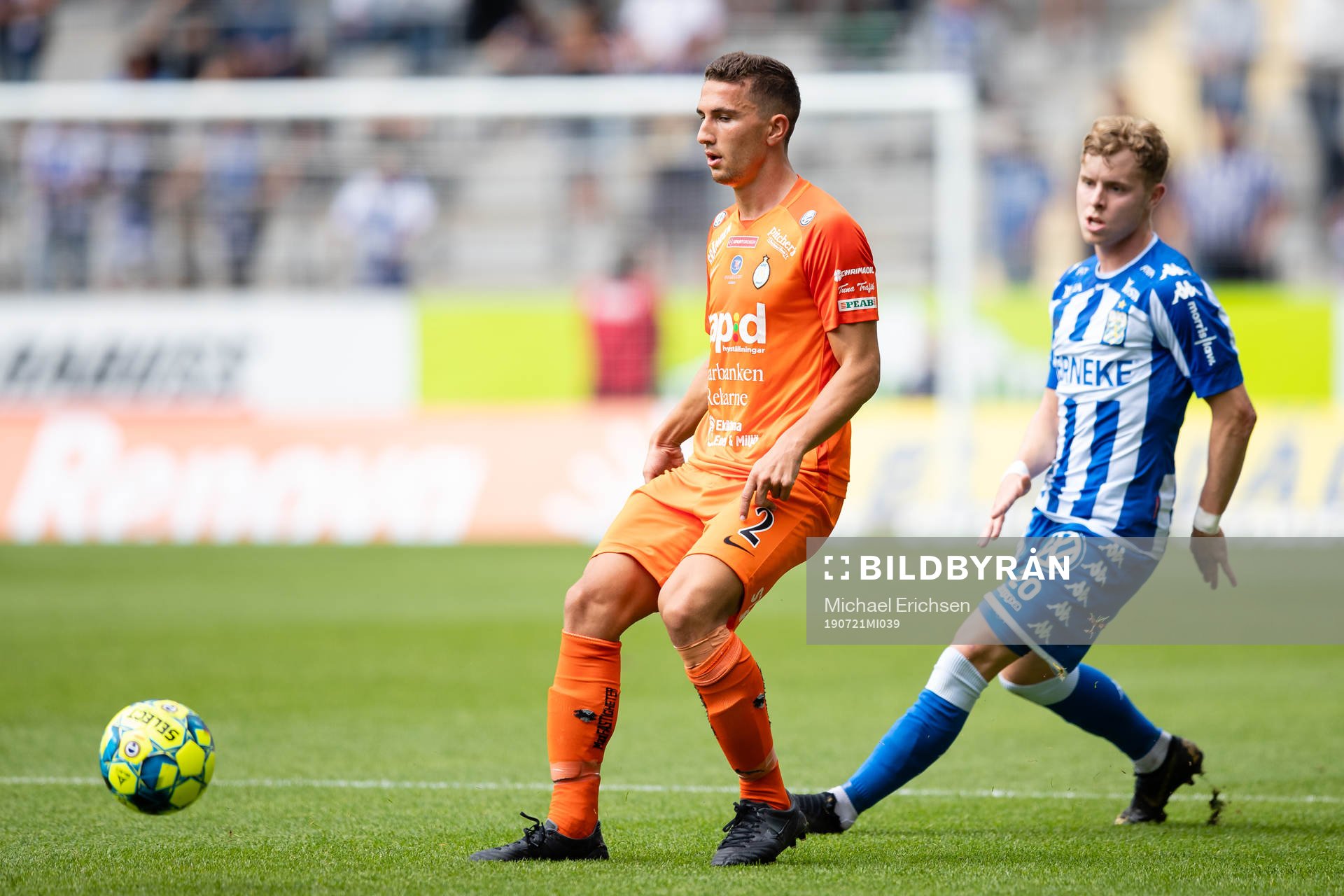 AFC Eskilstunas Adnan Kojic och IFK Göteborgs Victor