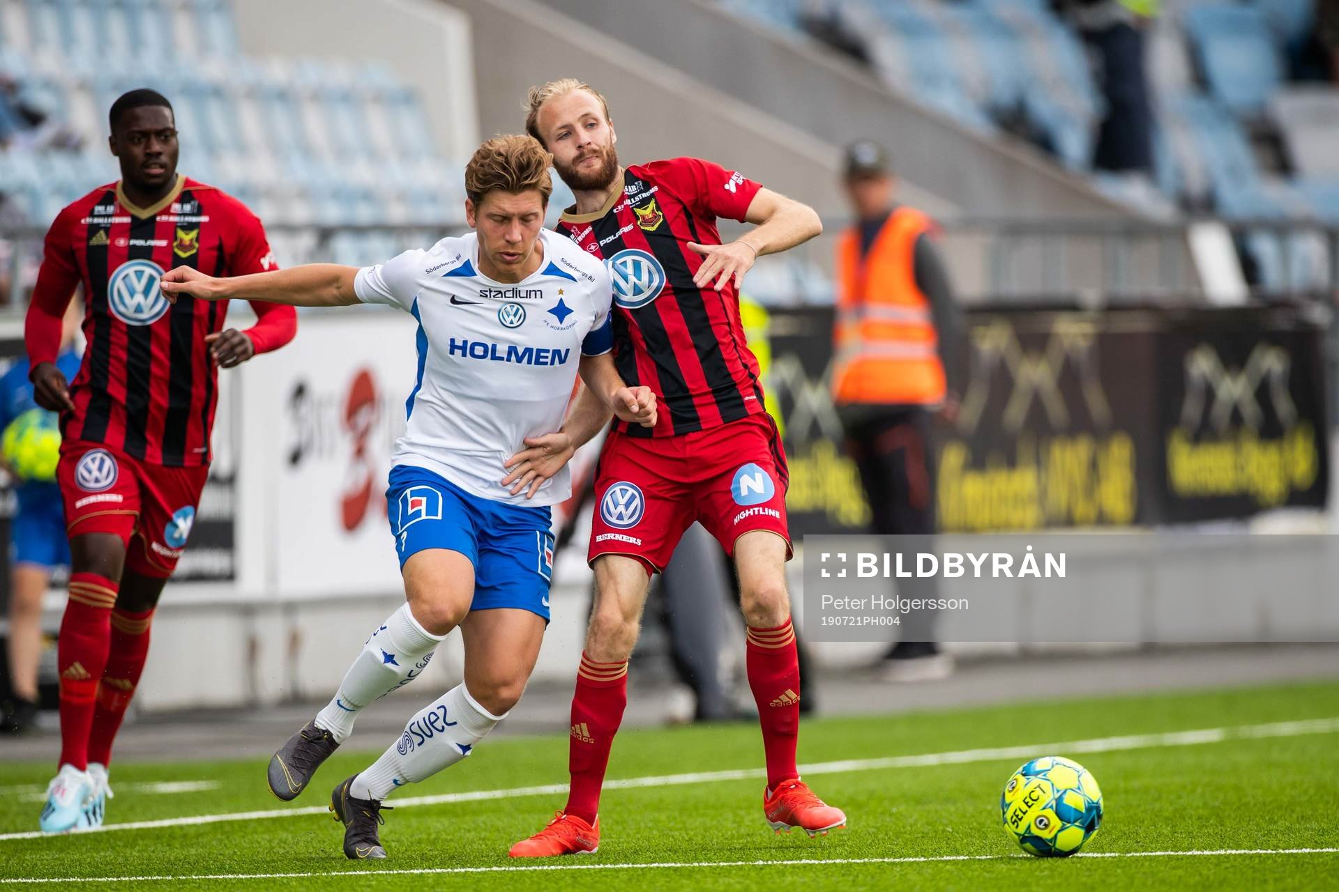 IFK Norrköpings Alexander Fransson och Östersunds Curtis