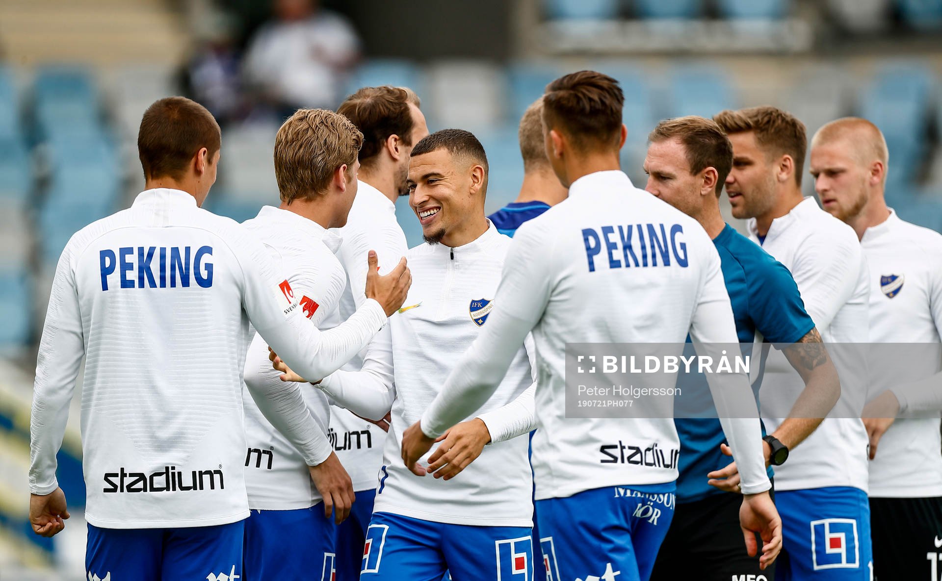 IFK Norrköpings spelare med Jordan Larsson