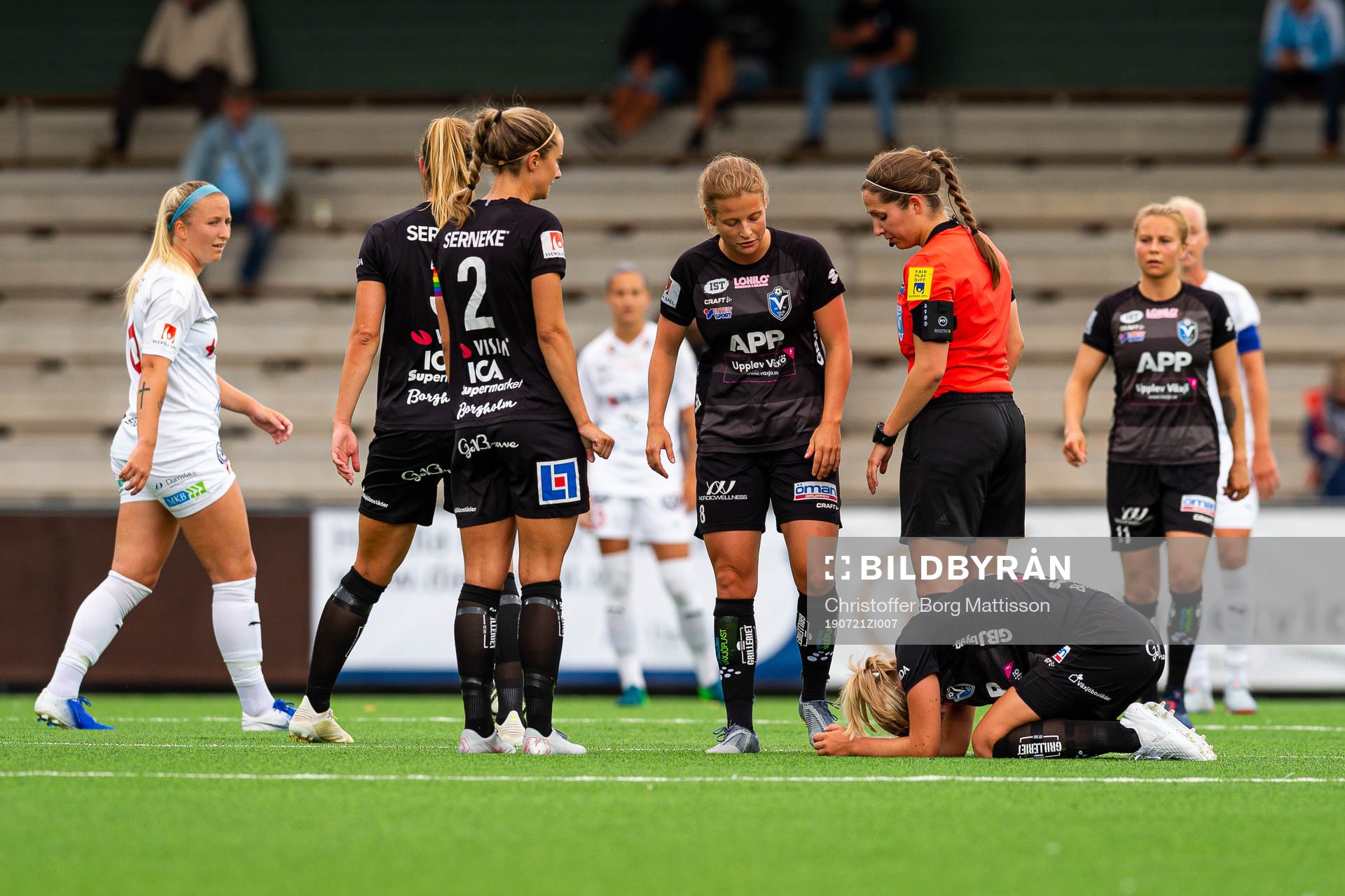 Växjös Alexandra Jonasson har ont