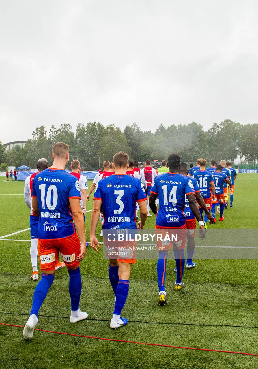 Hólmbert Aron Fridjónsson, Daníel Grétarsson and Pape