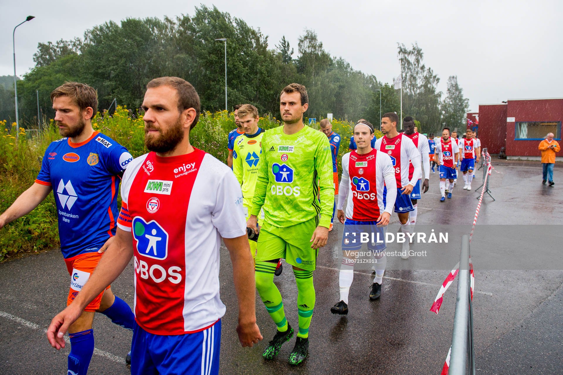 Stian Sortevik and goalkeeper Knut-André Søyland