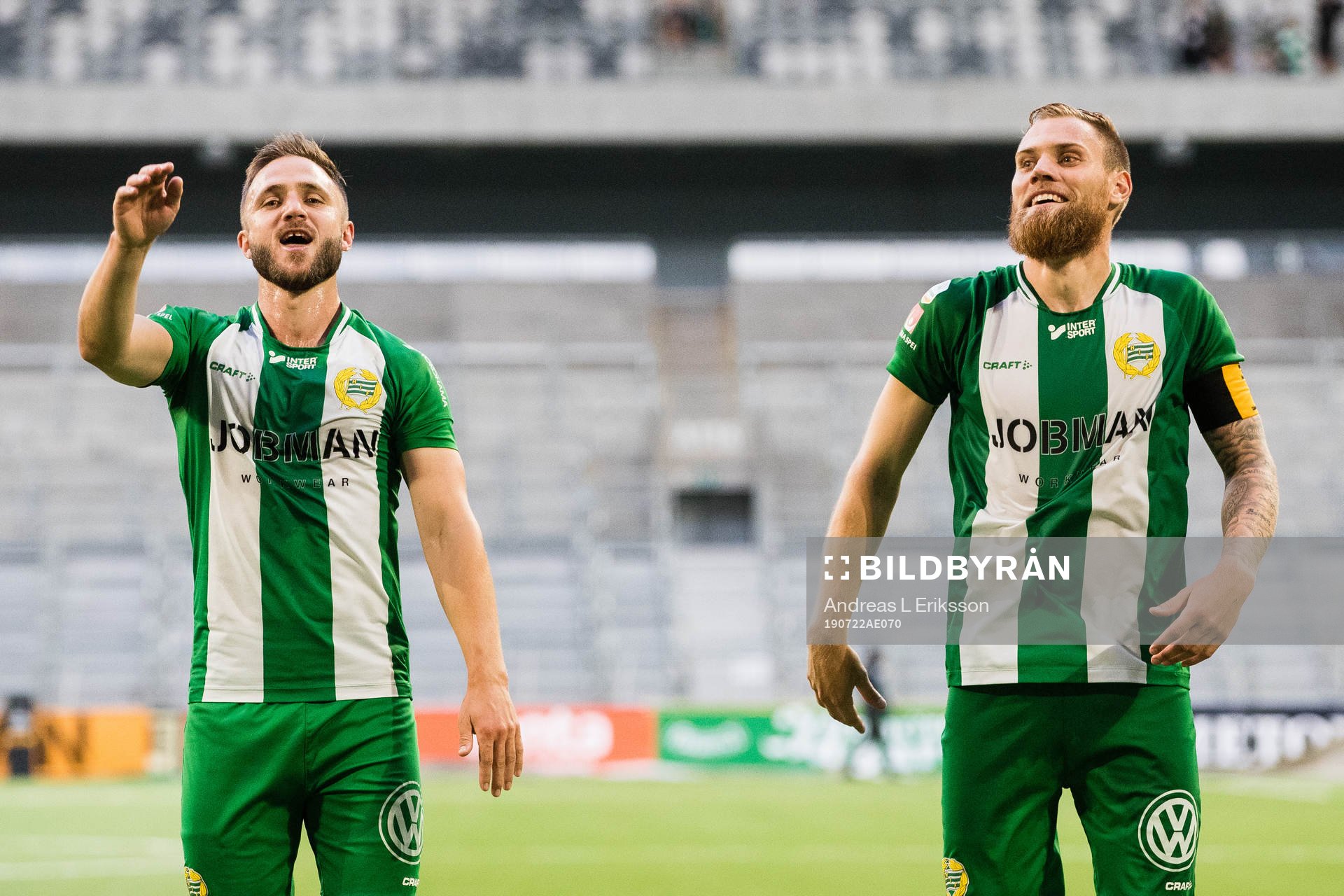 Hammarbys Mats Solheim och David Fällman jublar efter fotbollsmatchen i Allsvenskan mellan Hammarby och Elfsborg den 22 juli 2019 i Stockholm.