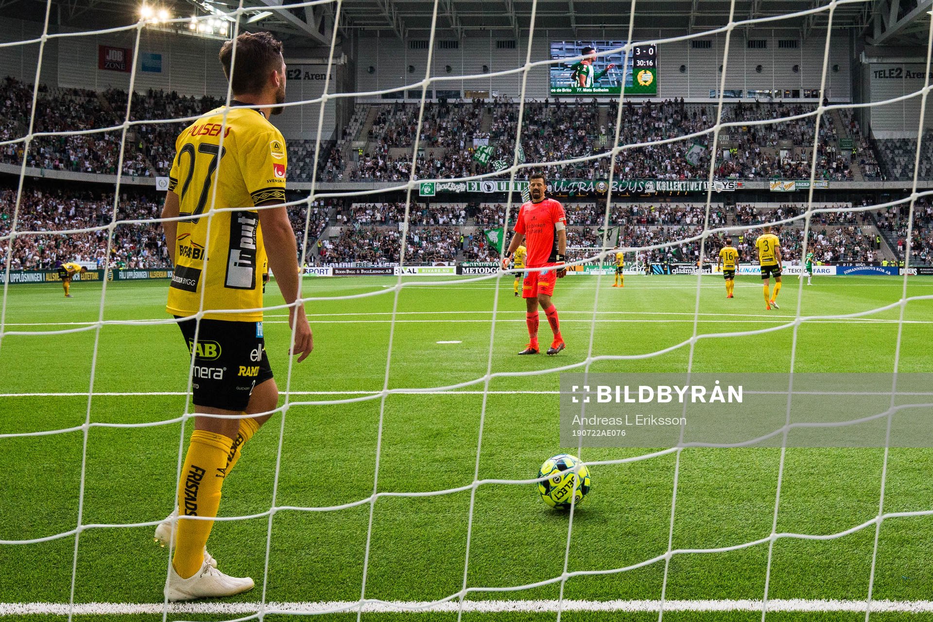 Elfsborgs Frederik Holst och målvakt Kevin Stuhr Ellegaard