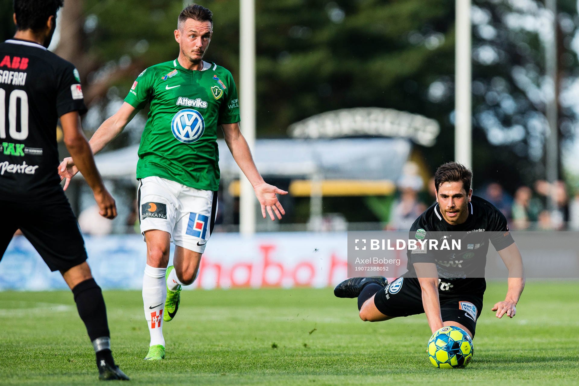 Jönköpings Daryl Smylie och Västerås Carlos Gaete Moggia