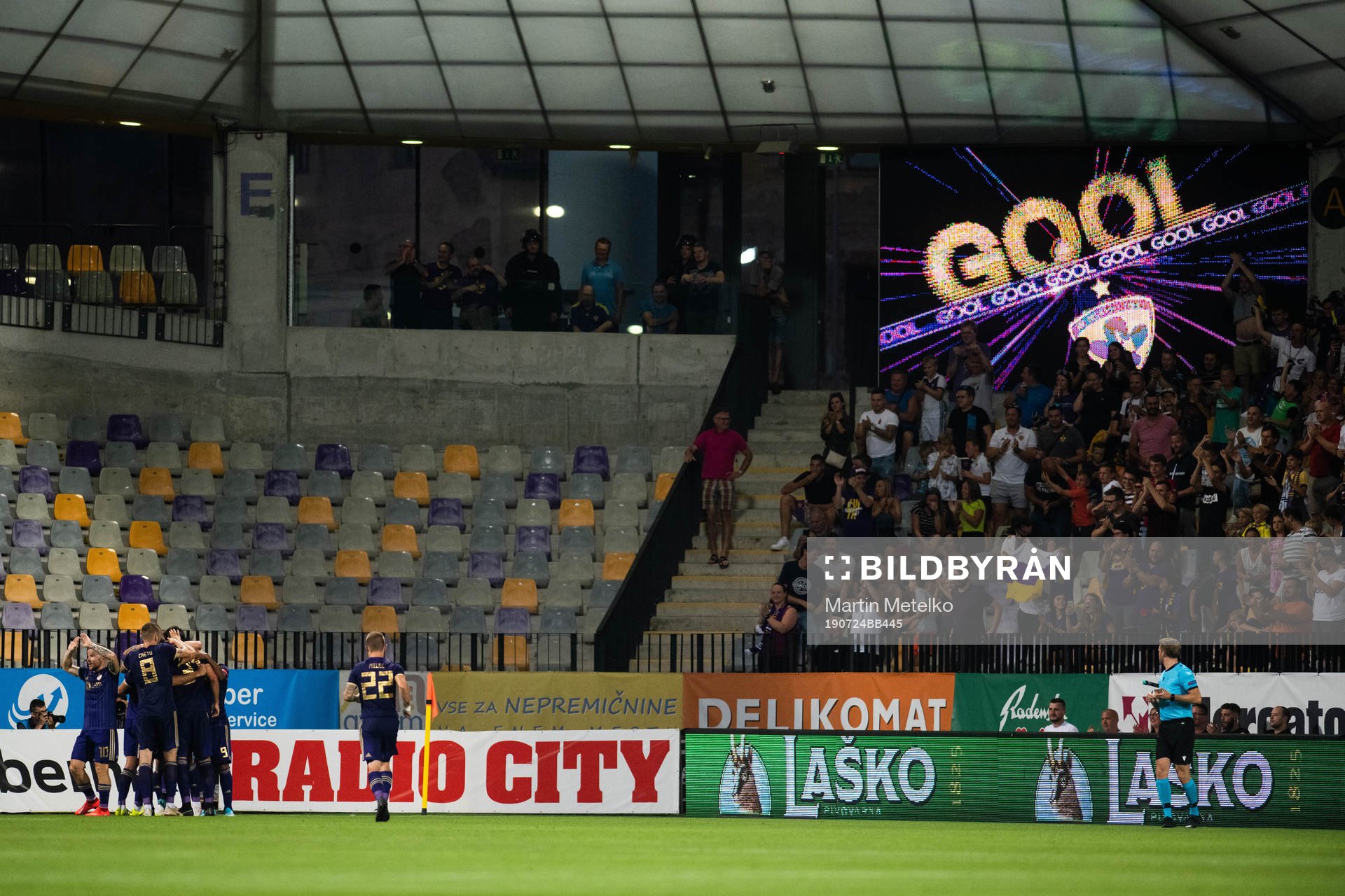 Players of Maribor celebrate