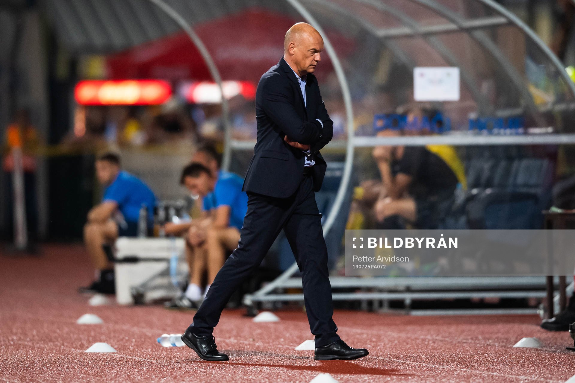 Uwe Rösler, head coach of Malmö FF looks dejected