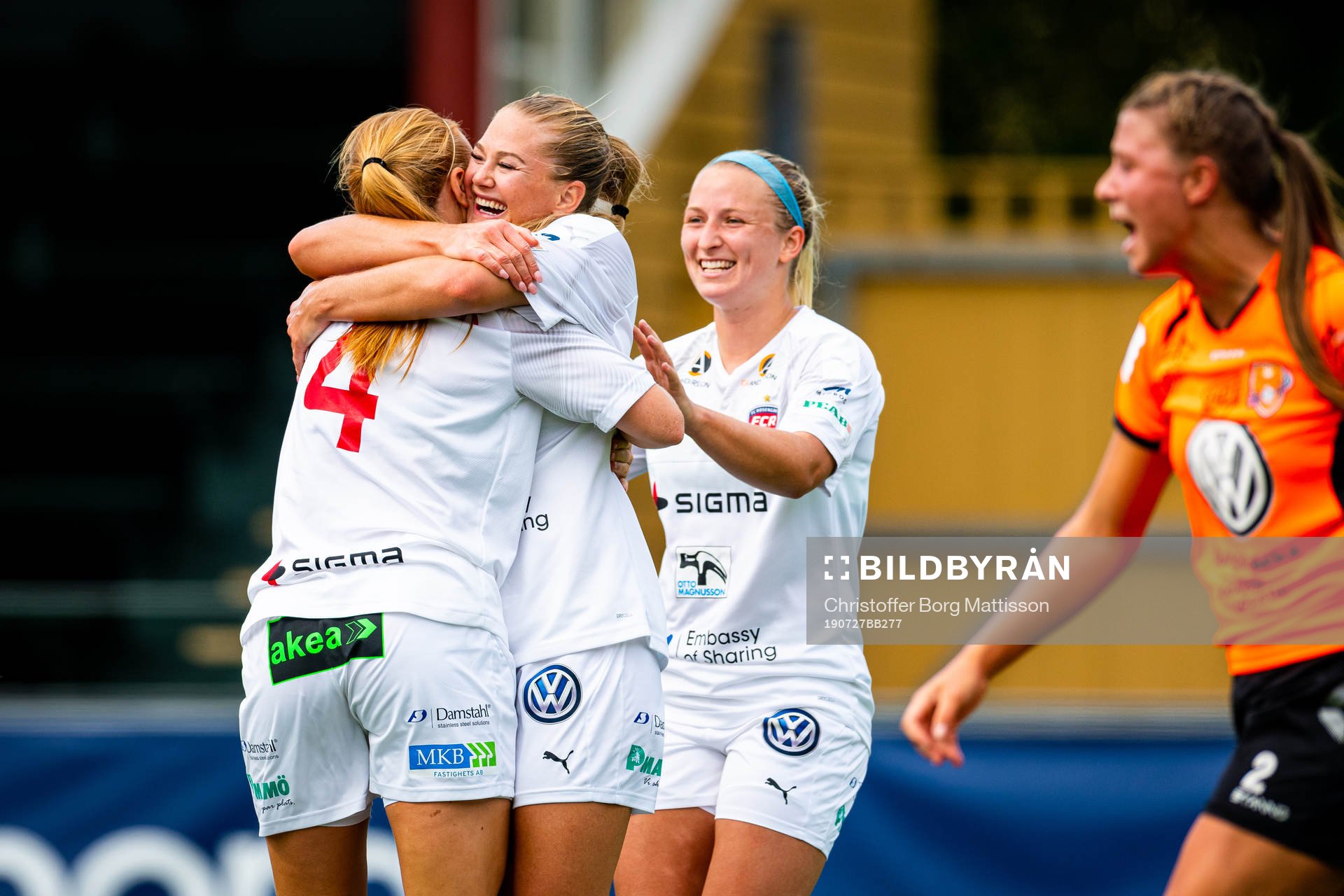 Rosengårds Glodis Perla Viggosdottir, Lisa-Marie Utland