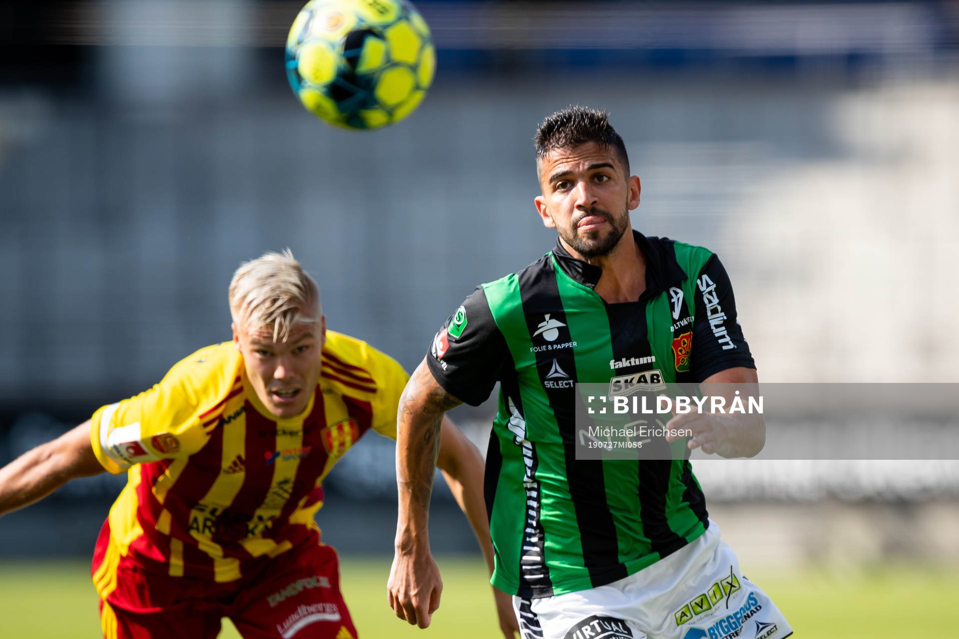 GAIS Paulo Marcelo och Syrianskas Martin Falkeborn