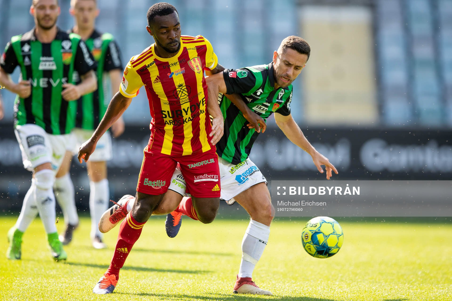 Syrianskas Success Chimankpa Nwosu i kamp med GAIS Predrag Randelovic under fotbollsmatchen i Superettan mellan GAIS och Syrianska den 27 juli 2019 i Göteborg.