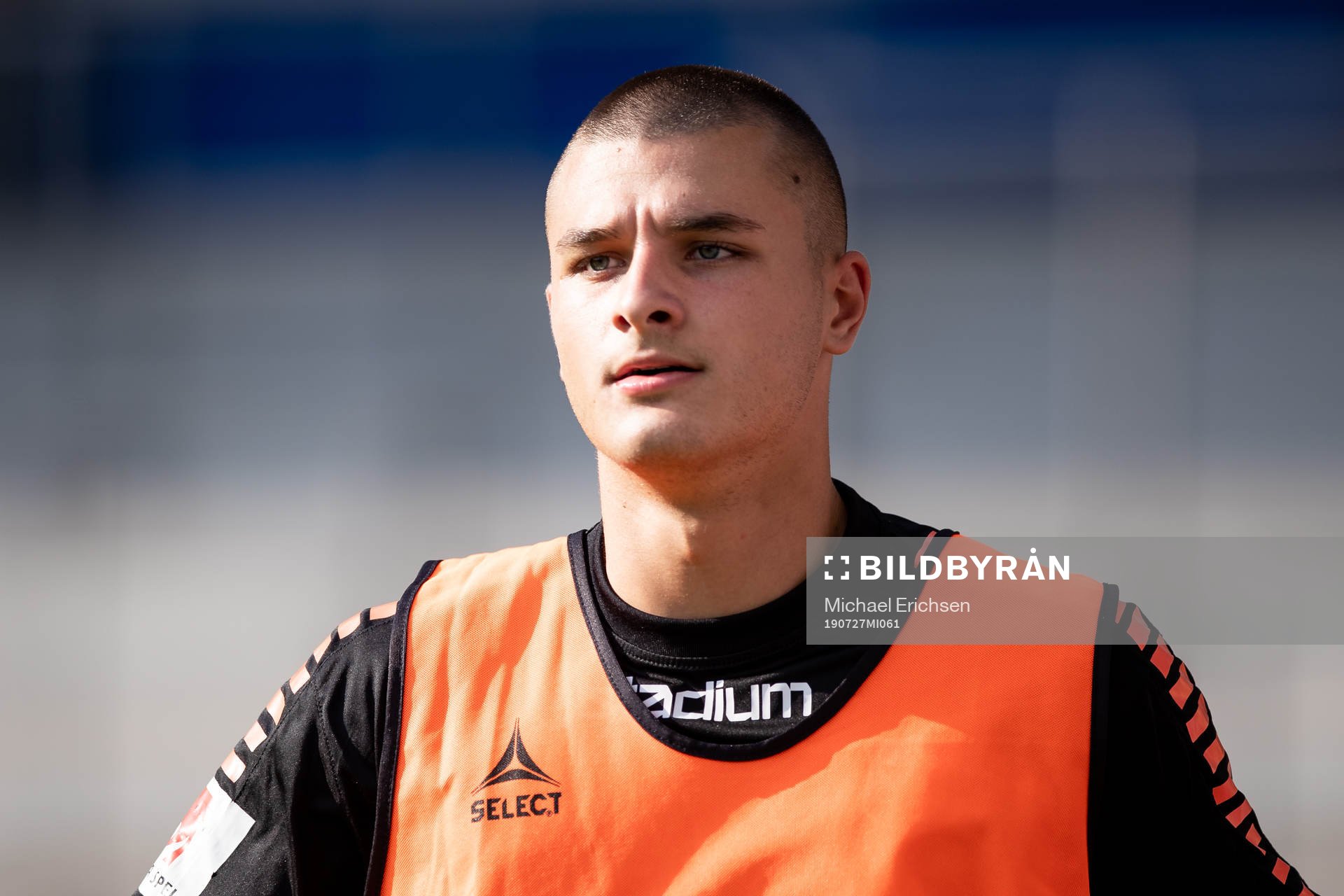 GAIS Milos Andelkovic värmer upp