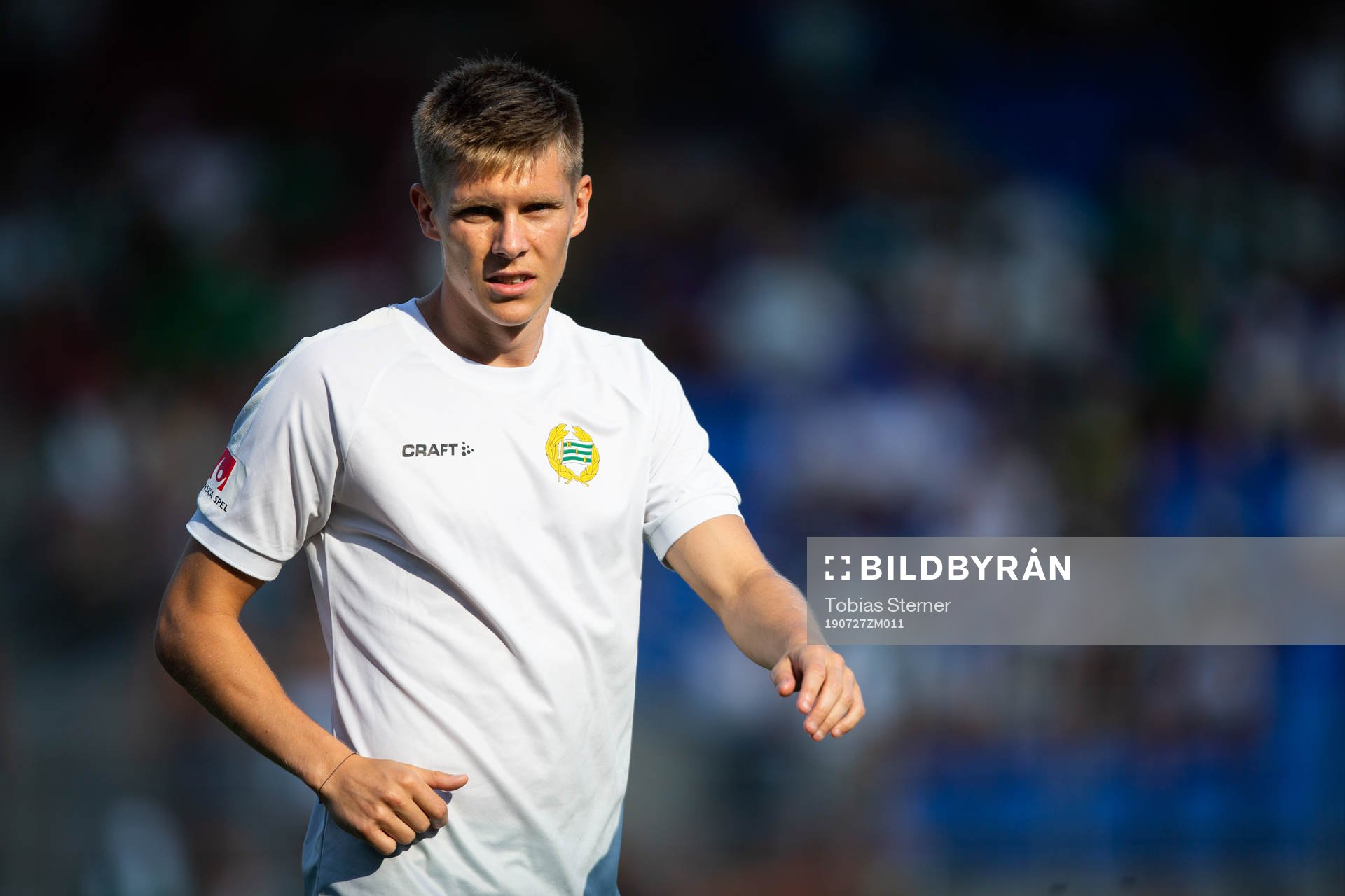 Hammarbys Aron Jóhansson innan fotbollsmatchen i