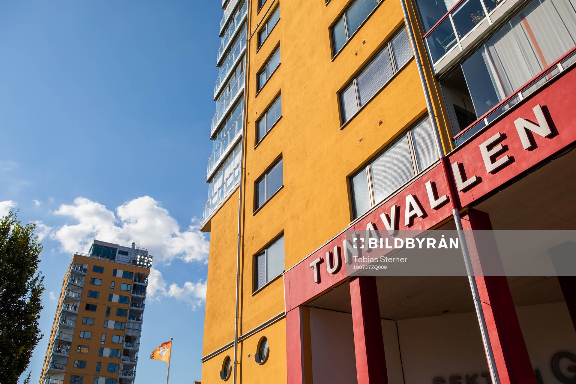 Exteriör av Tunavallen innan fotbollsmatchen i Allsvenskan