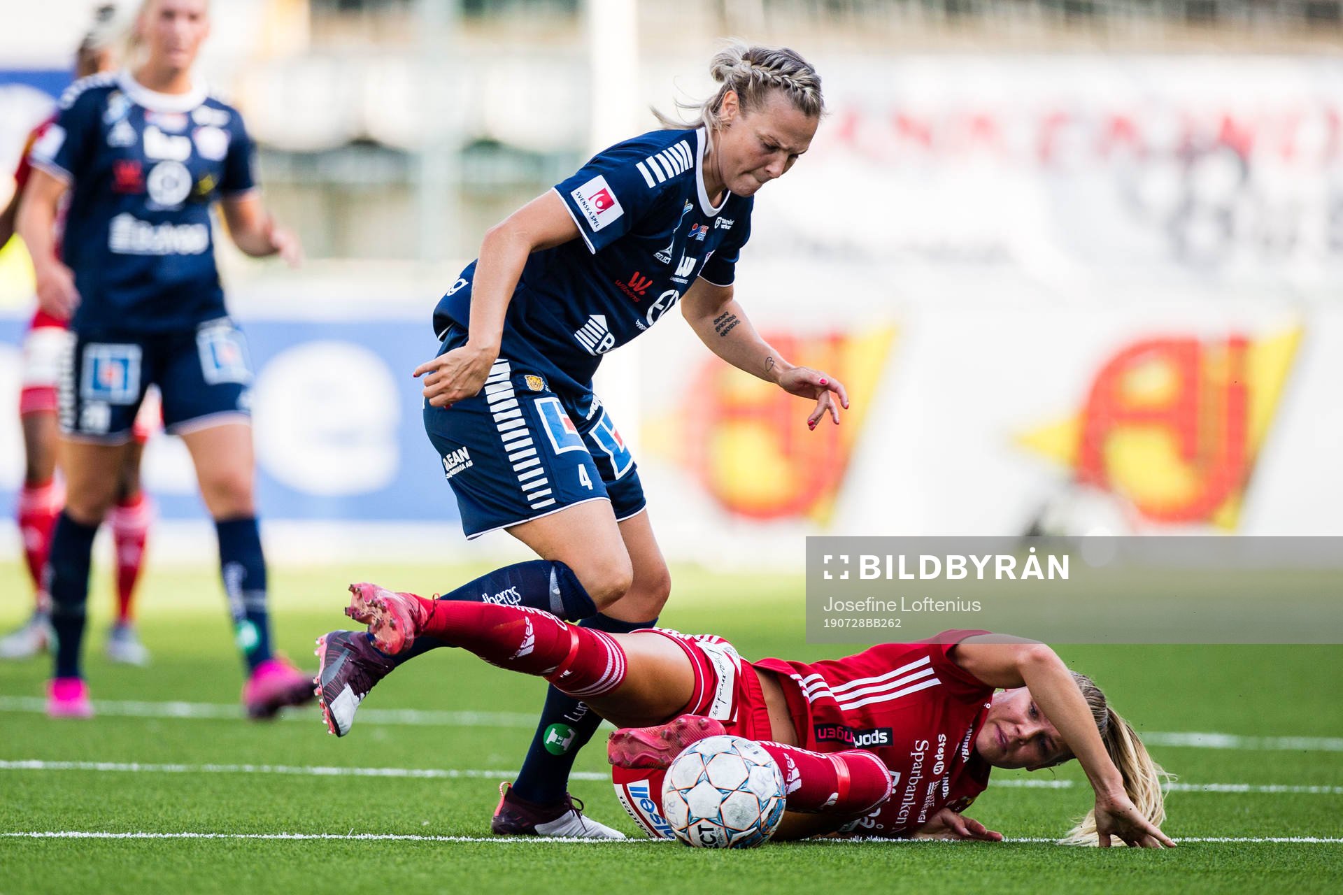 Piteås Nina Jakobsson och Linköpings Lisa Lantz
