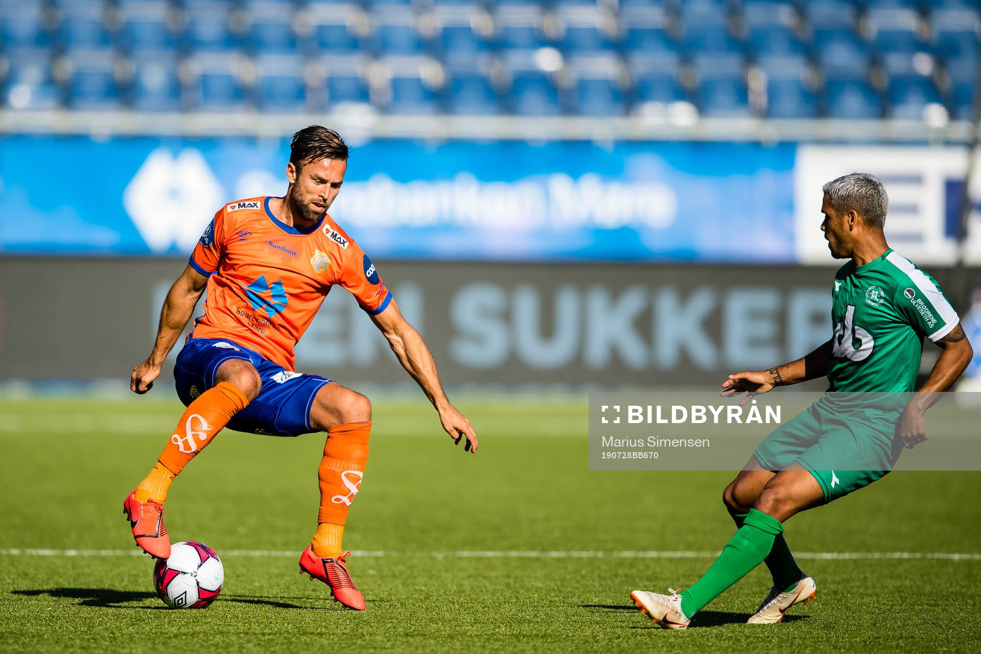 Kaj Ramsteijn of Aalesund and Jefferson David Concalo de