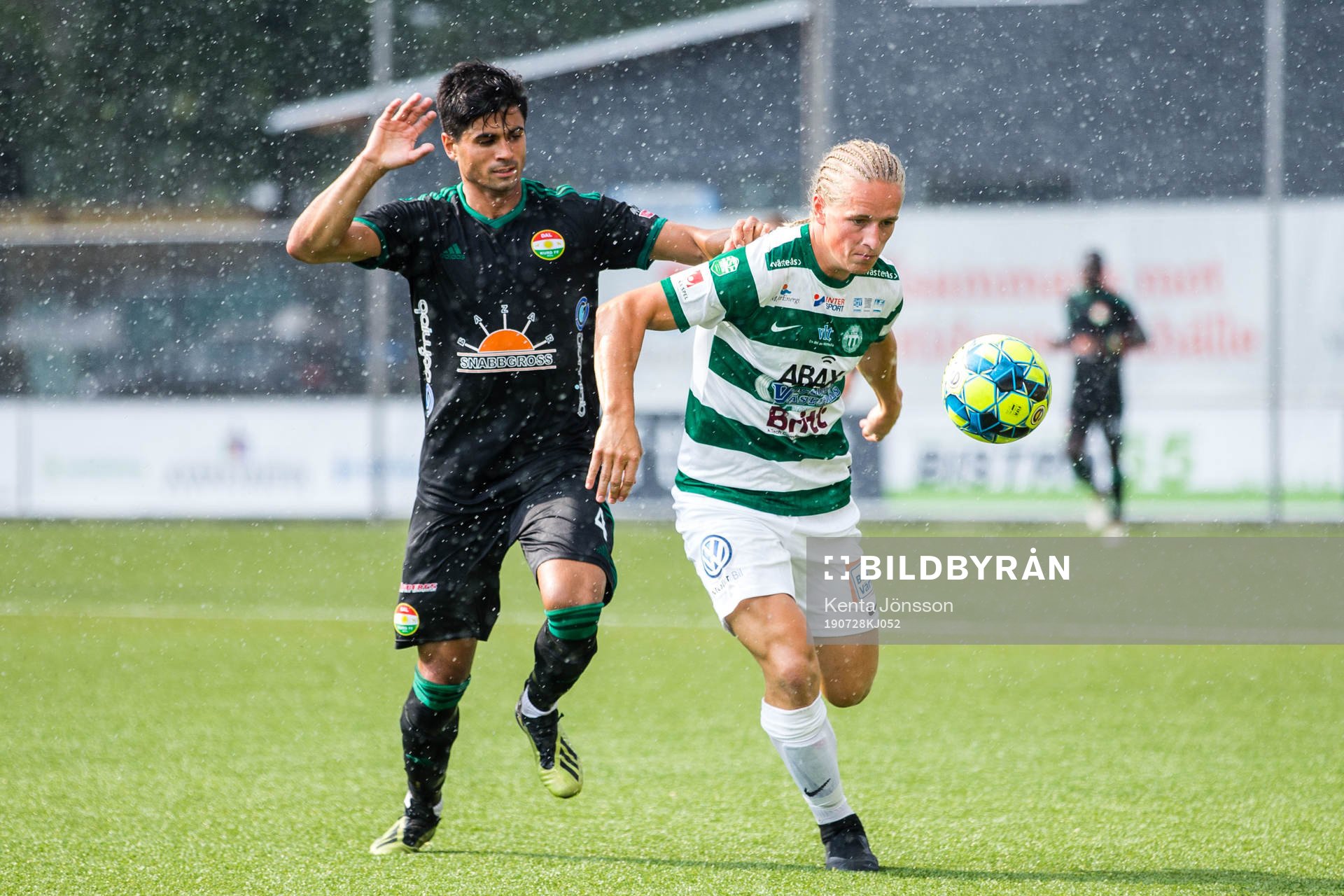 Dalkurds Dillan Ismail och Västerås Douglas Karlberg