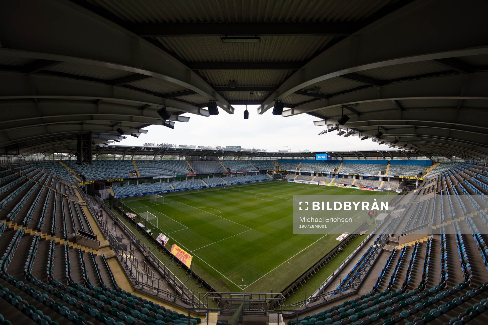 Arena Gamla Ullevi interiört innan fotbollsmatchen i